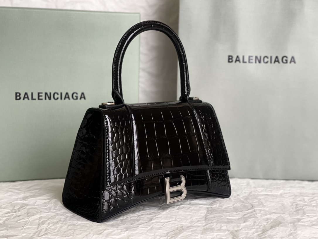 23CM Balenciag 巴黎世家 沙漏 标志性浮雕品牌 小牛皮 单肩 斜挎 手提包 女 黑色鳄鱼纹  5935461LR6Y1000