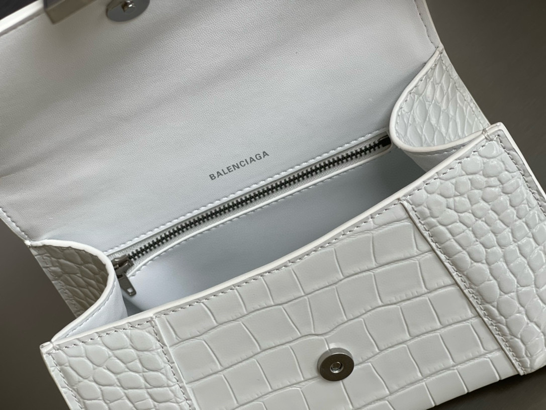 23CM Balenciag 巴黎世家 𝗛𝗼𝘂𝗿𝗴𝗹𝗮𝘀𝘀 沙漏 标志性浮雕品牌 可调节 牛皮 单肩 斜挎 手提包 女款 白色鳄鱼纹   6449731LR6Y9016U