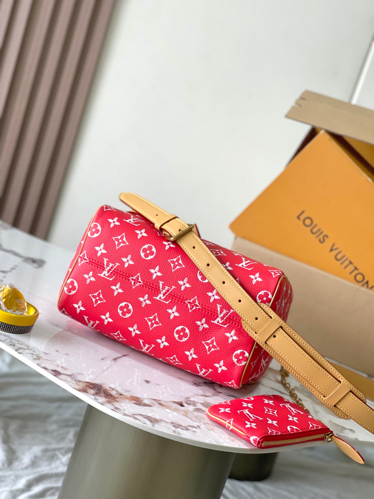 LOUIS VUITTON 路易威登 LV Speedy 25 可拆卸肩带 LV牛皮革 斜挎包 单肩包 双肩包 水桶 手提包 红色 M24425