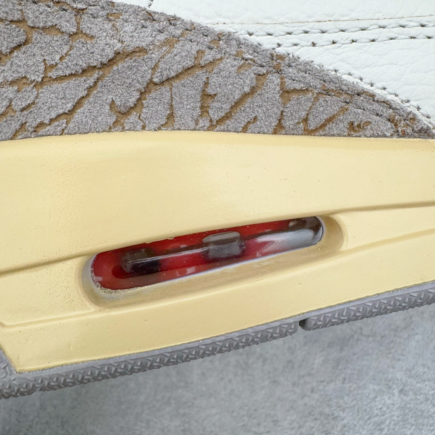 Air Jordan 3 Rare Air AJ3 中筒 舒适 防滑耐磨  复古篮球鞋 休闲鞋 篮球鞋 板鞋 女鞋 男鞋  波鞋 韩国限定 米白蓝红 IB1482-100 