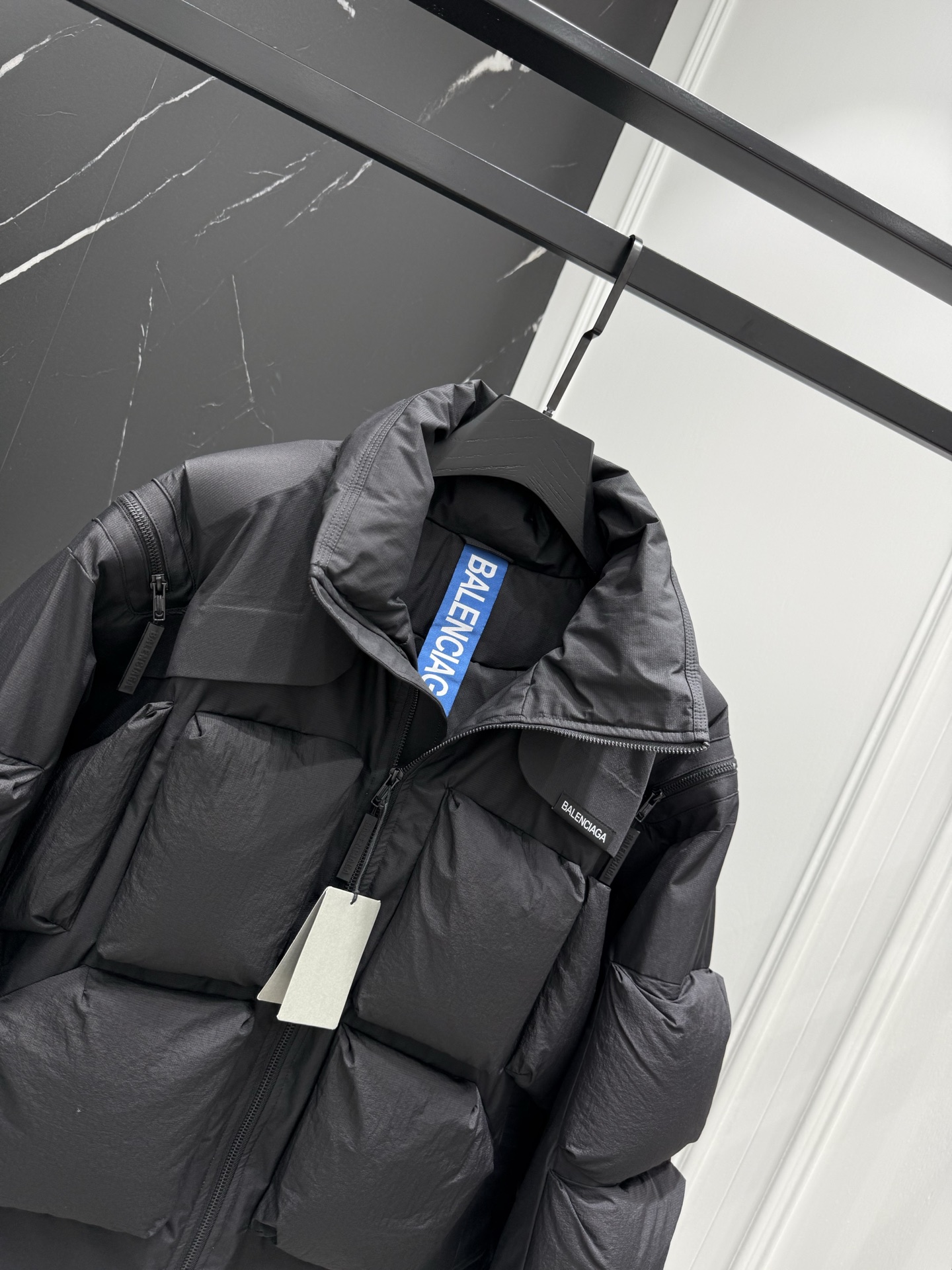 Balenciaga 巴黎世家 羽绒服  夹克 外套 长袖 秋冬 黑色  