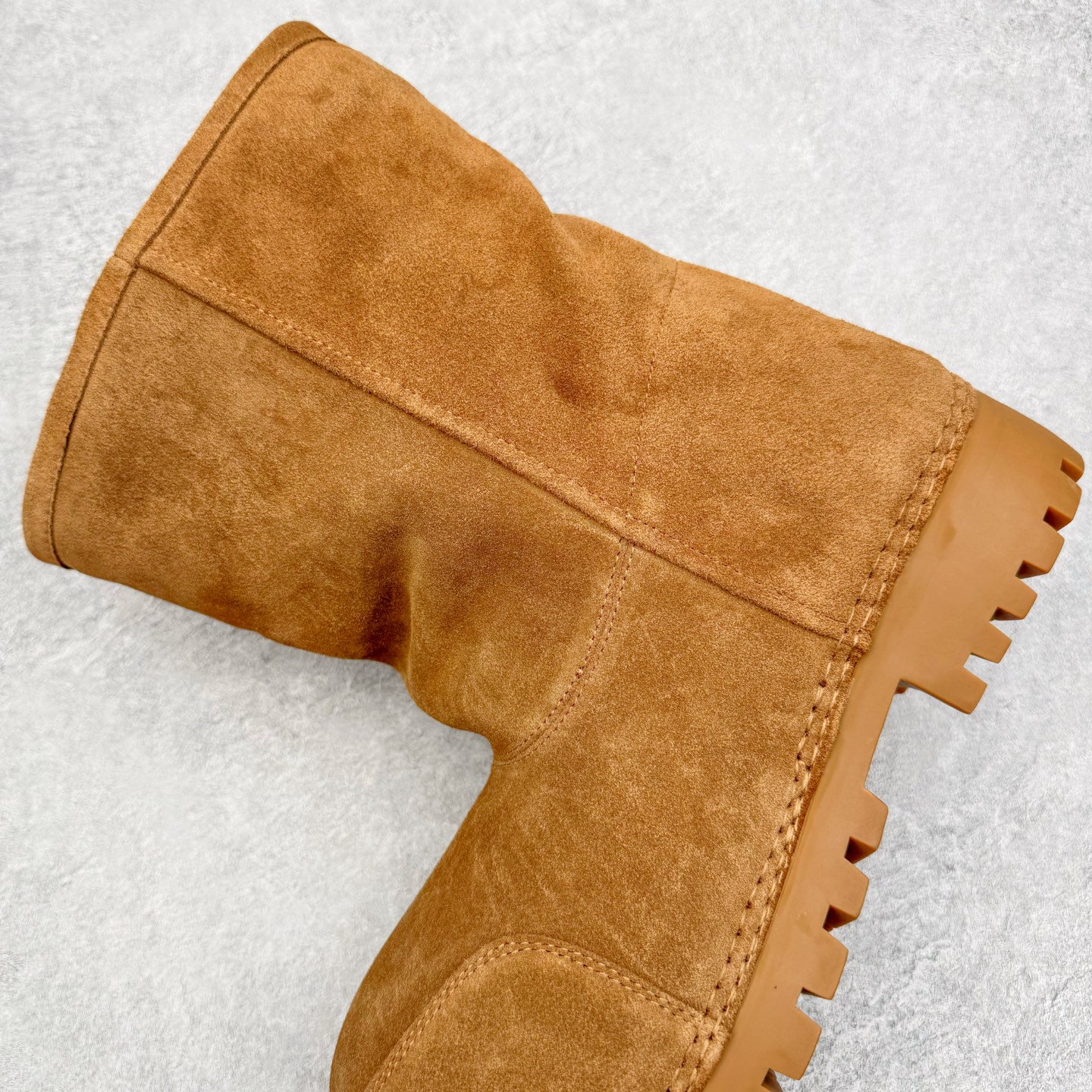 Balenciaga  Alaska Fur 巴黎世家 雪地靴 加绒 中筒 老爹鞋 运动 复古板鞋 休闲鞋 男鞋 棕色 802174WBFC12200