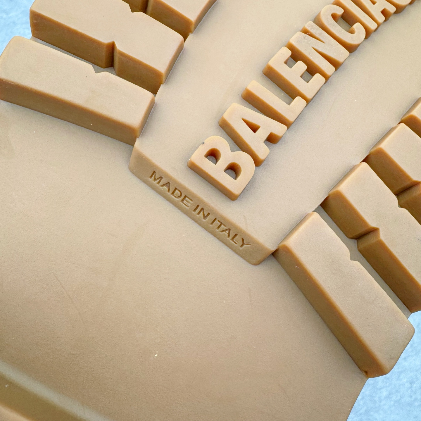 Balenciaga  Alaska Fur 巴黎世家 雪地靴 加绒 中筒 老爹鞋 运动 复古板鞋 休闲鞋 男鞋 棕色 802174WBFC12200