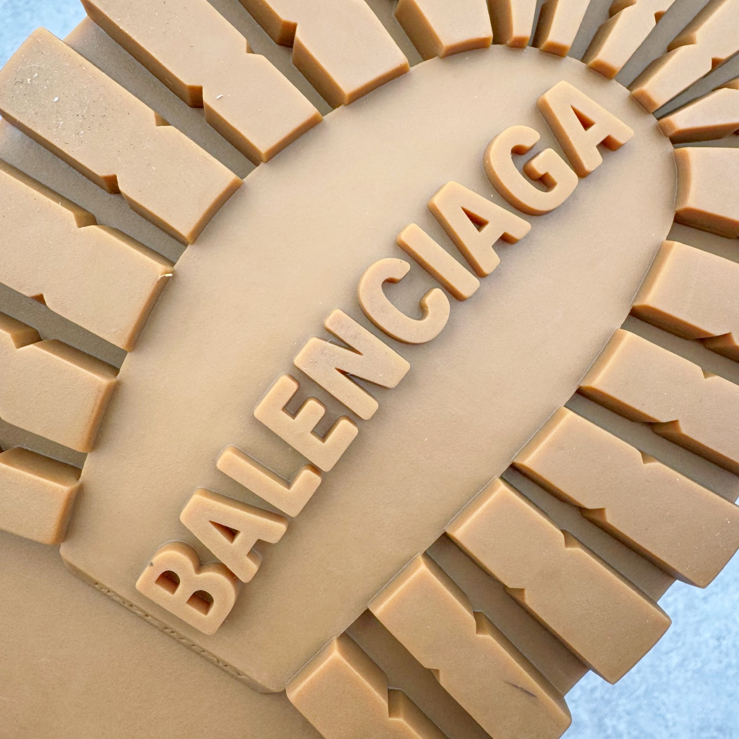 Balenciaga  Alaska Fur 巴黎世家 雪地靴 加绒 中筒 老爹鞋 运动 复古板鞋 休闲鞋 男鞋 棕色 802174WBFC12200