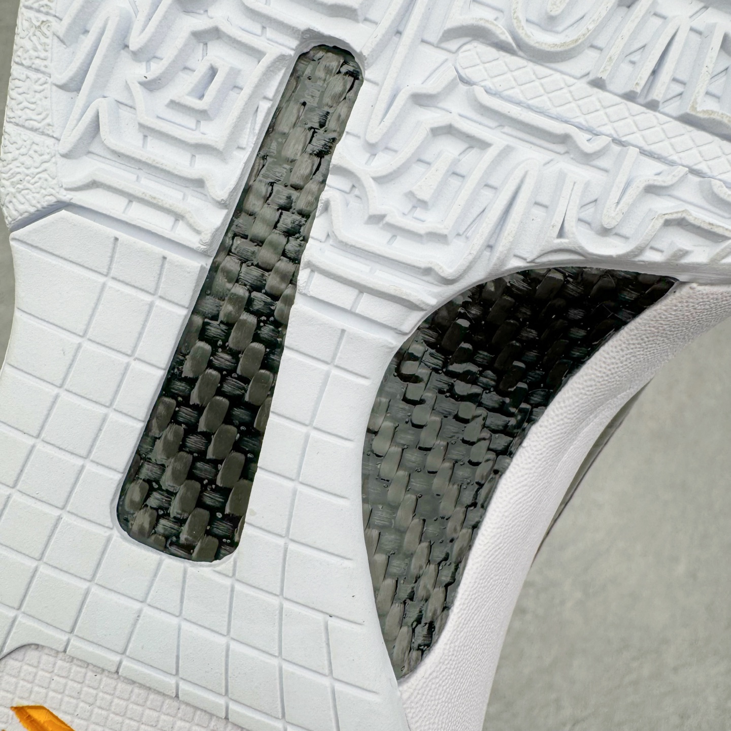 STAR S级 Kobe5 Bruce Lee 科比 5  前掌气垫 后掌EVA 籃球鞋 球鞋 實戰鞋  真碳板  波鞋 李小龙黑白 CD4991-101