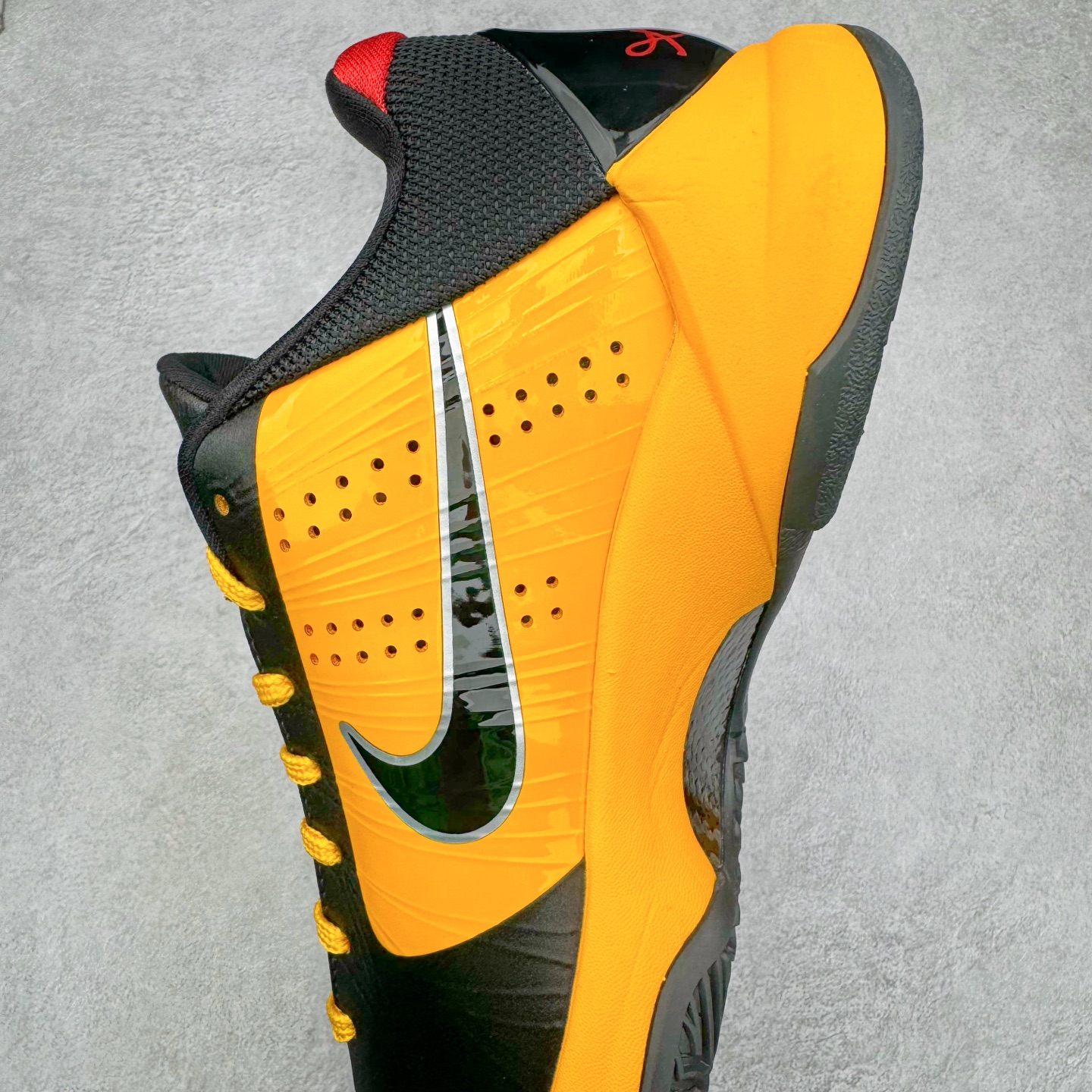 STAR S级 Kobe5 Bruce Lee 科比 5  前掌气垫 后掌EVA 籃球鞋 球鞋 實戰鞋  真碳板  波鞋  李小龙黑黄 CD4991-700