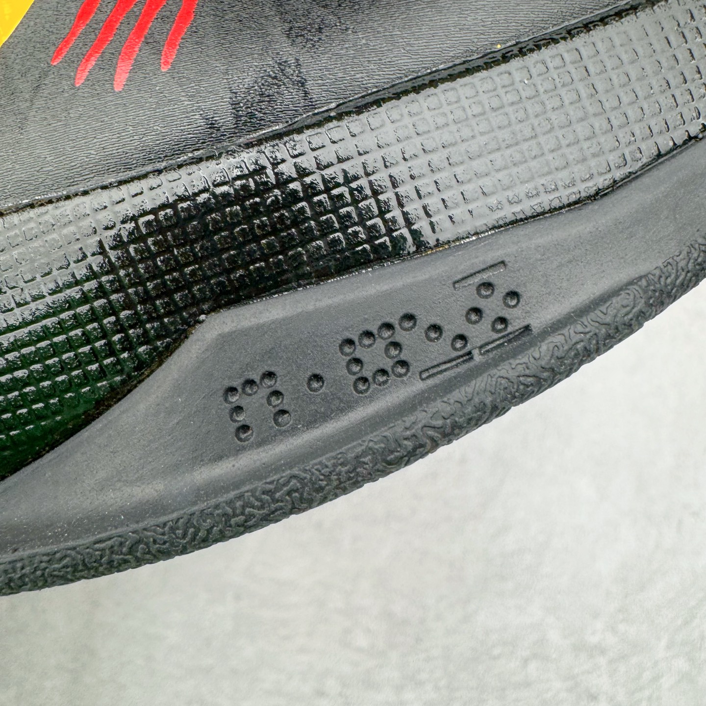 STAR S级 Kobe5 Bruce Lee 科比 5  前掌气垫 后掌EVA 籃球鞋 球鞋 實戰鞋  真碳板  波鞋  李小龙黑黄 CD4991-700