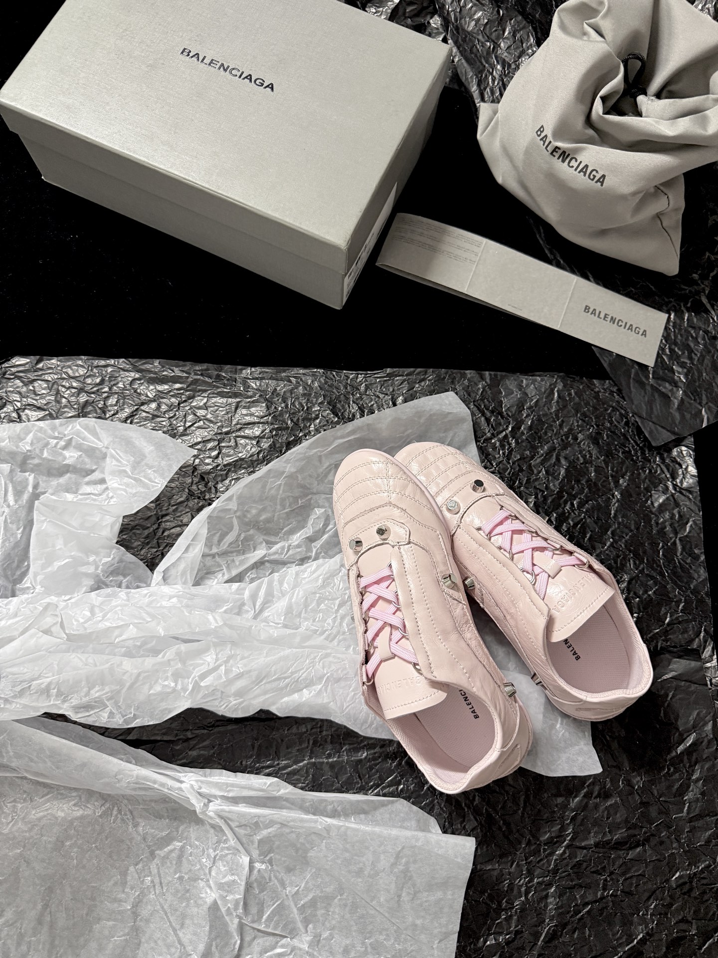 Balenciaga 巴黎世家 CITY 低筒 羊皮革 平底系带  生活休闲鞋 男女同款 C0粉 856693WZENC5000