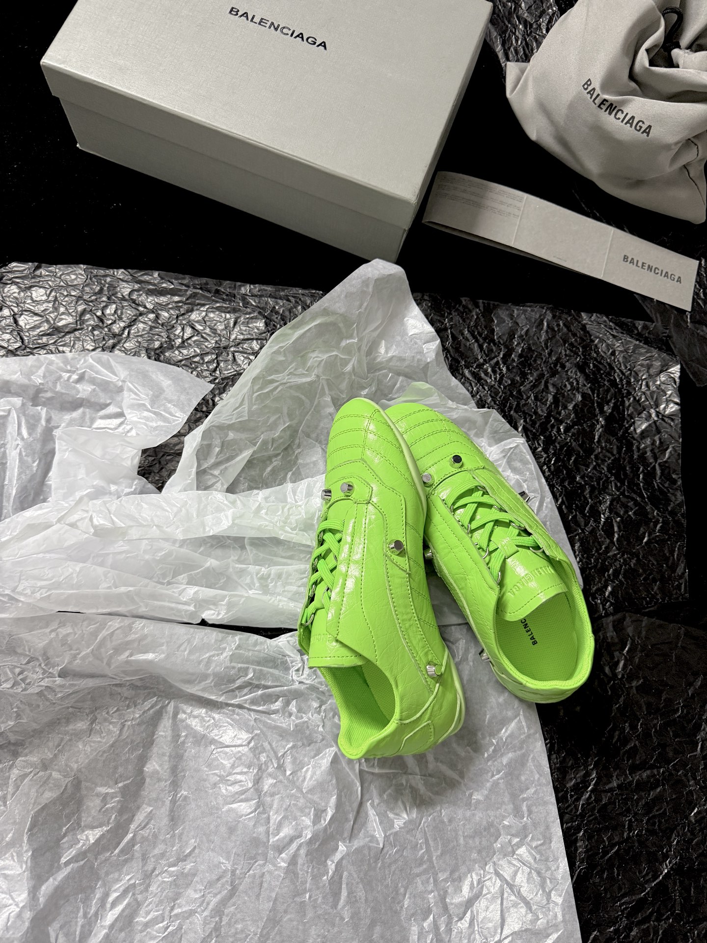 Balenciaga 巴黎世家 CITY 低筒 羊皮革 平底系带  生活休闲鞋 男女同款 C0绿 856694WZENC3300