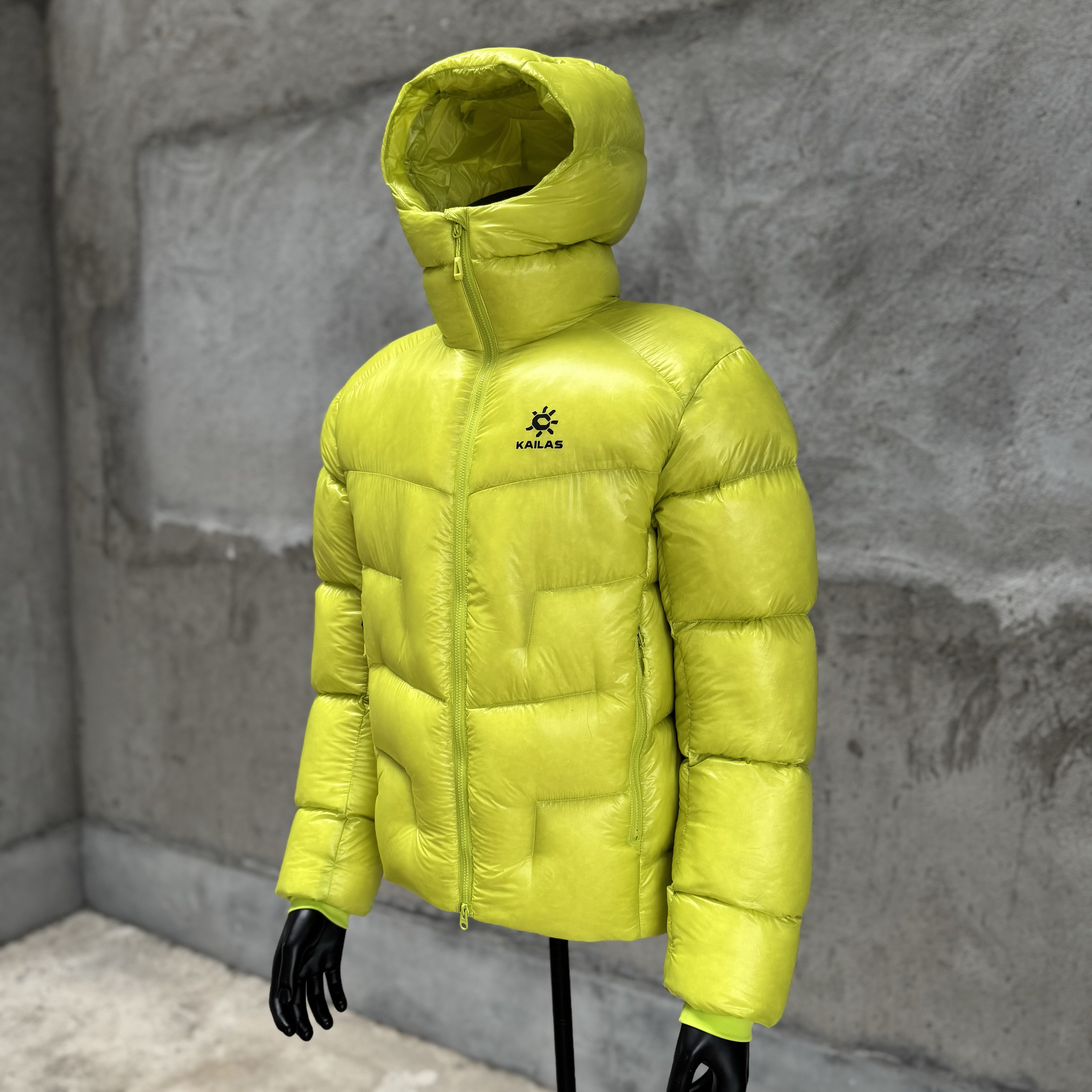 凯乐石KAILAS 5000GT 防风保暖拒水轻量易收纳高海拔徒步登山运动户外 连帽羽绒服 男女同款 荧光绿