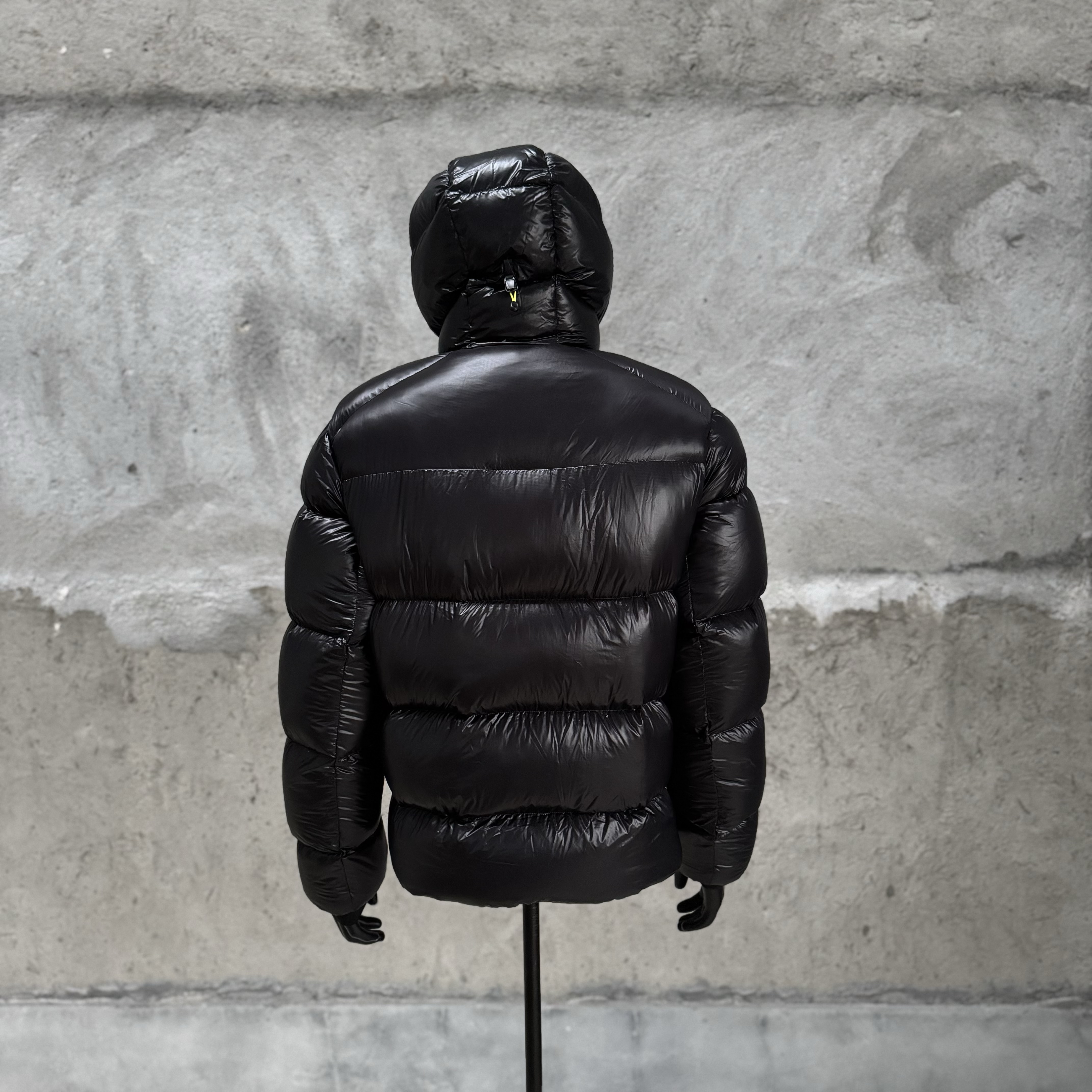 凯乐石KAILAS 5000GT 防风保暖拒水轻量易收纳高海拔徒步登山运动户外 连帽羽绒服 男女同款 黑色 KG2443114