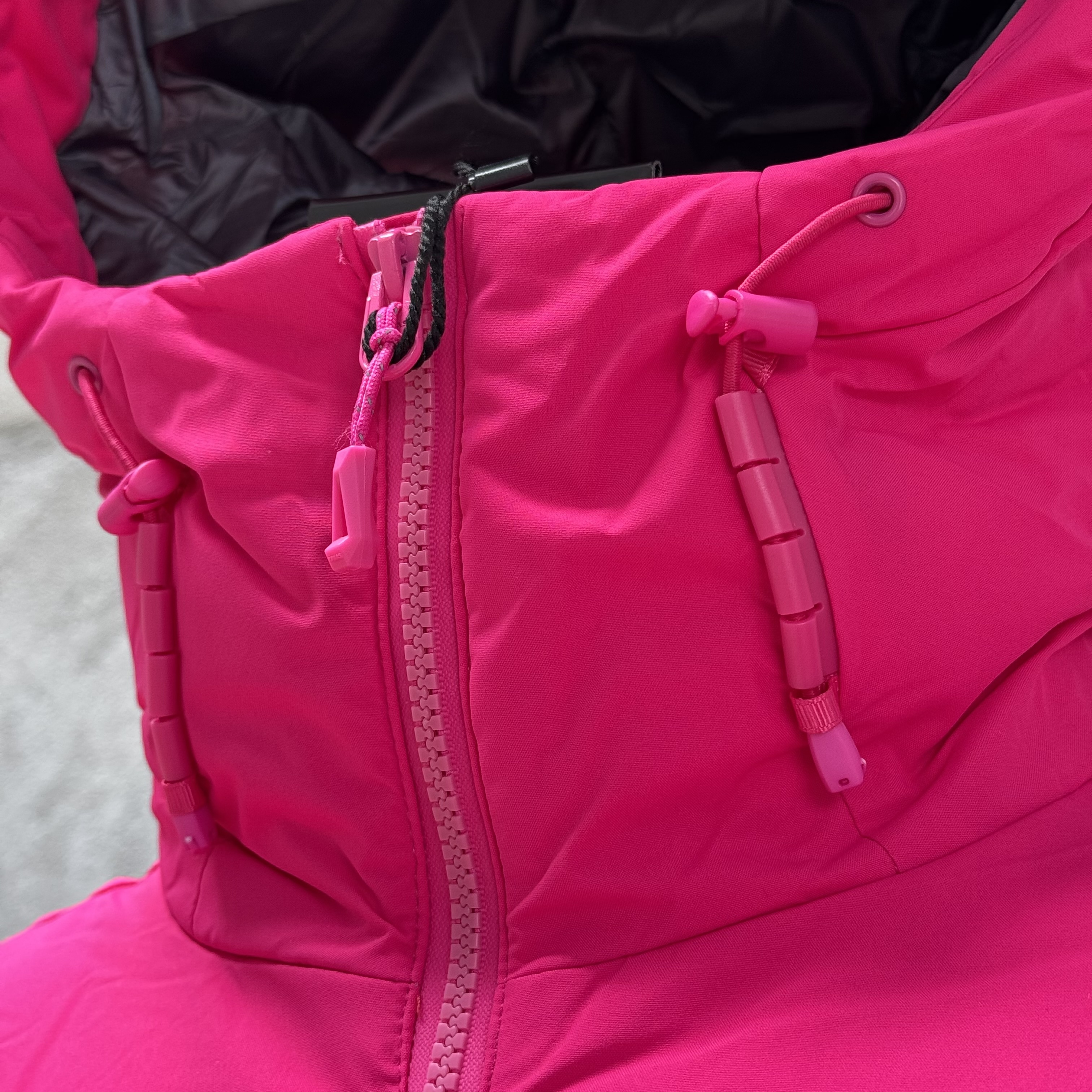 凯乐石KAILAS 达古 700蓬  运动户外徒步滑雪旅行防风保暖透气散热连帽羽绒服外套 男款C0 绒蒿粉