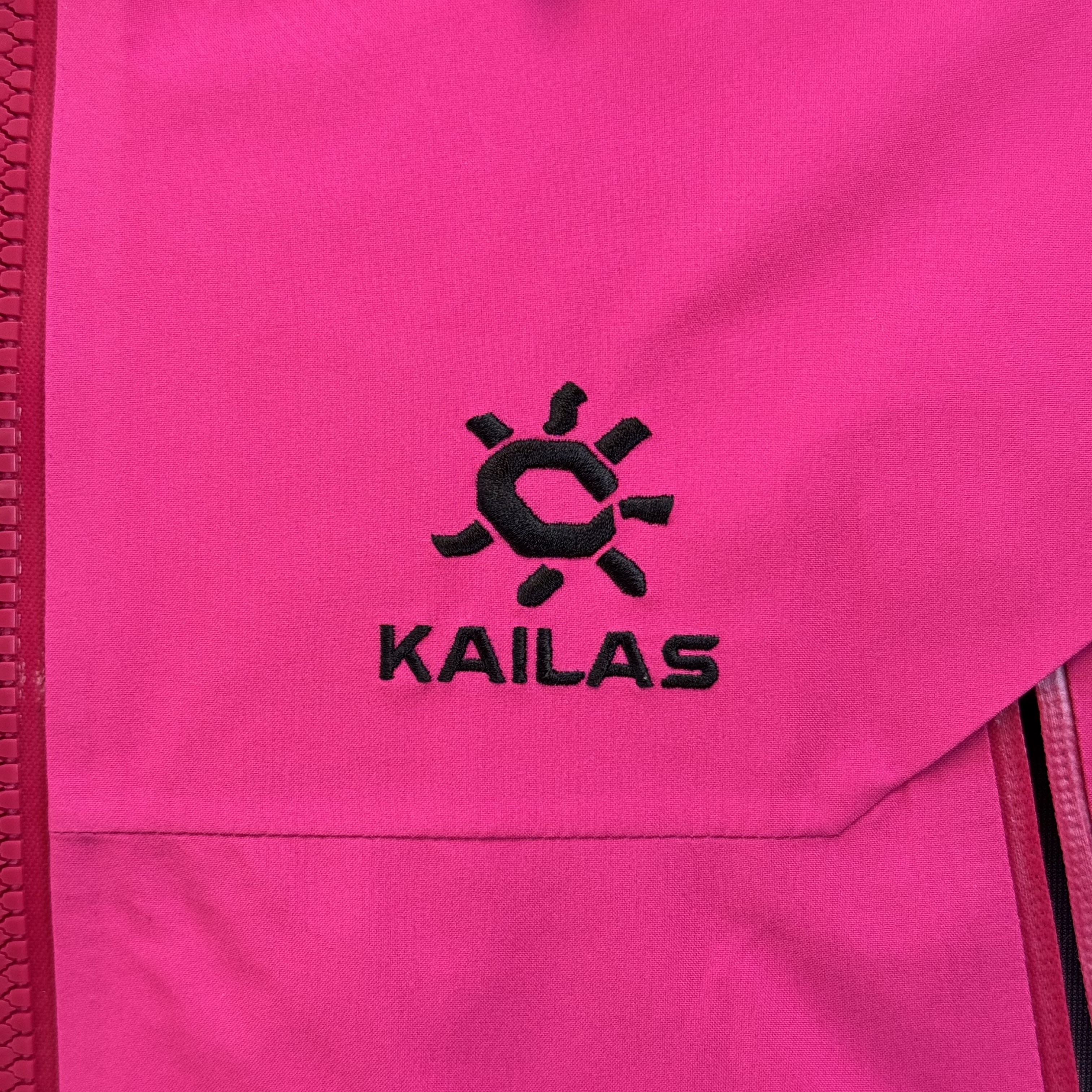 凯乐石KAILAS MONT X  全天候GTX 暴雨户外登山运动 防水防风硬壳冲锋衣 凤搂 男款 KG2331117 粉色