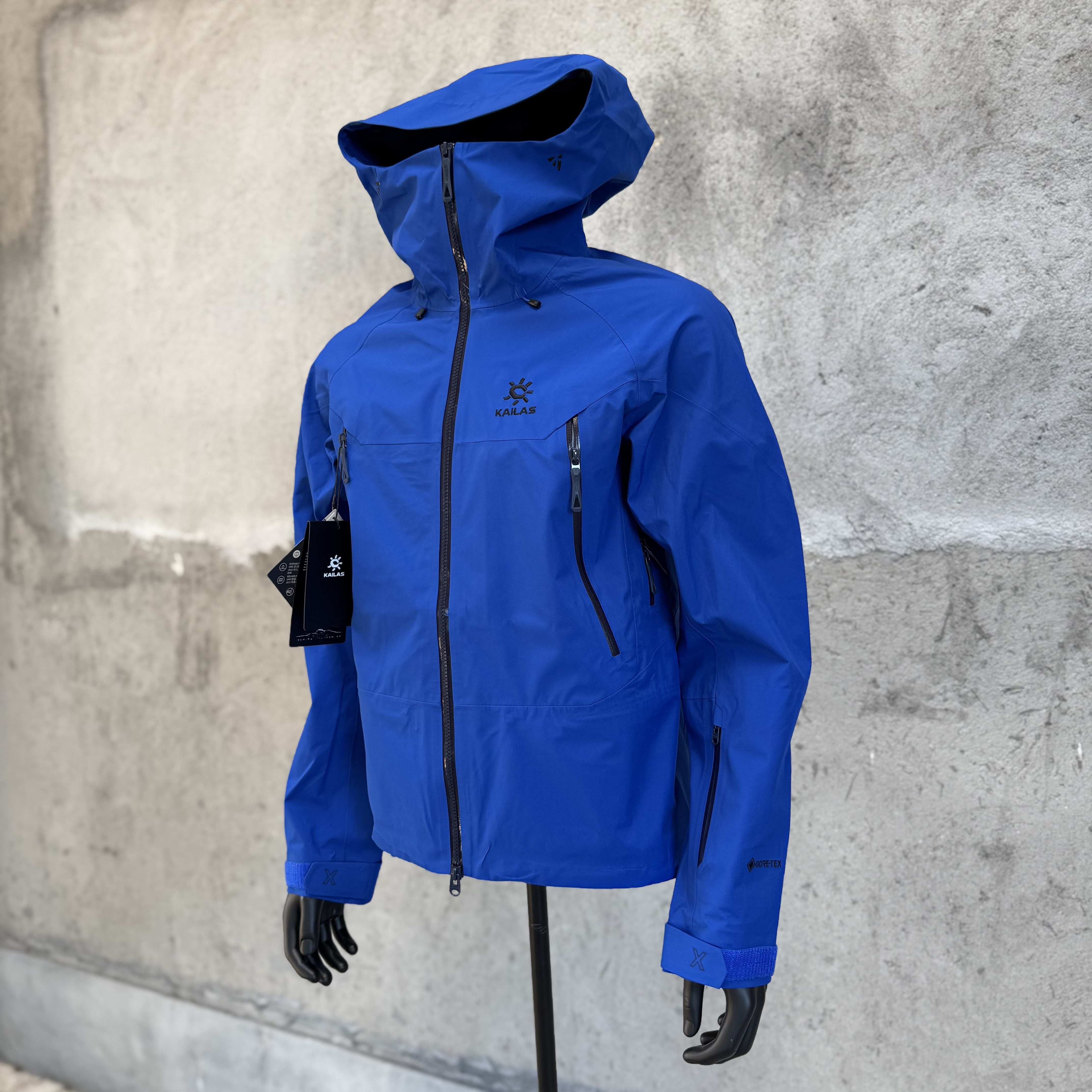 凯乐石KAILAS MONT X  全天候GTX 暴雨户外登山运动 防水防风硬壳冲锋衣 凤搂 男款 KG2331117 勒多曼因蓝