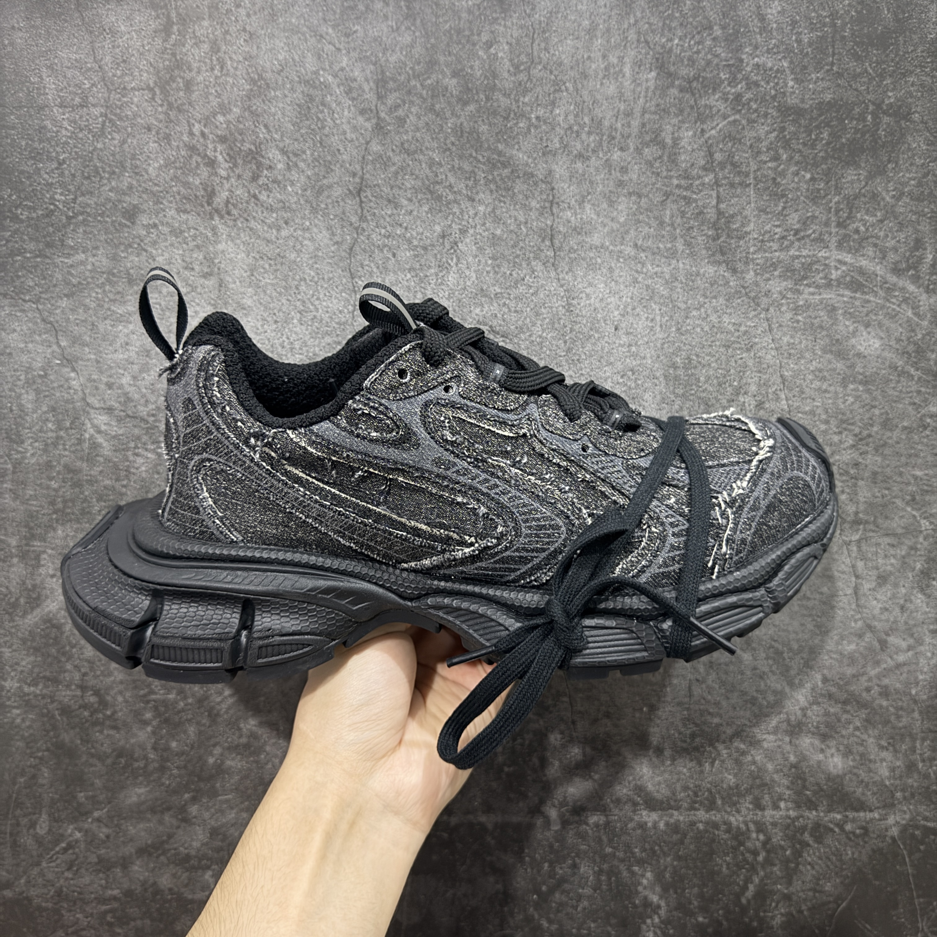Balenciaga 巴黎世家 3XL链条挂锁 綁帶 网布 系带 做旧 低筒 老爹鞋 运动 复古板鞋 休闲鞋 男鞋 女鞋 黑色 丹宁牛仔 黑色 734734WTSAX1000