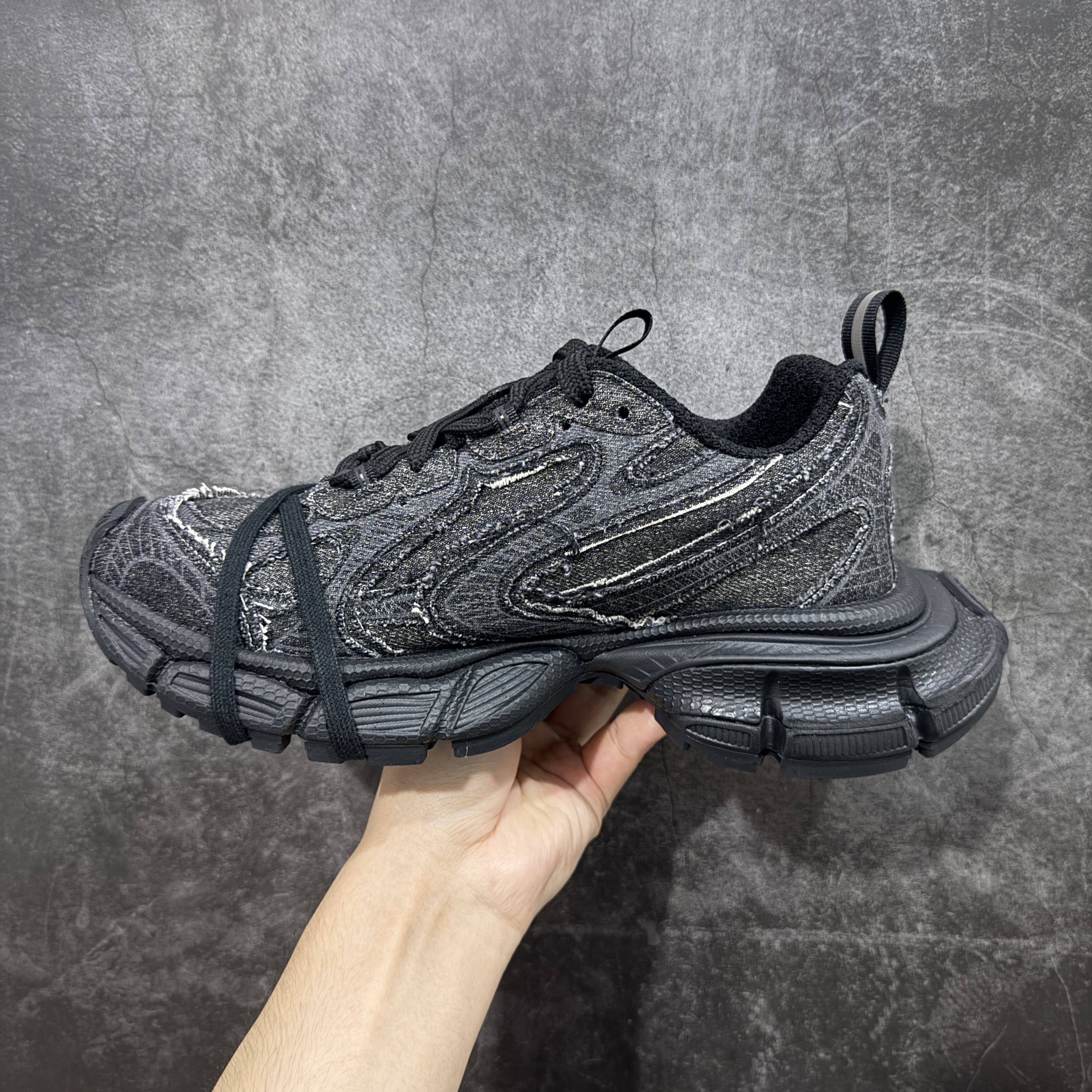 Balenciaga 巴黎世家 3XL链条挂锁 綁帶 网布 系带 做旧 低筒 老爹鞋 运动 复古板鞋 休闲鞋 男鞋 女鞋 黑色 丹宁牛仔 黑色 734734WTSAX1000