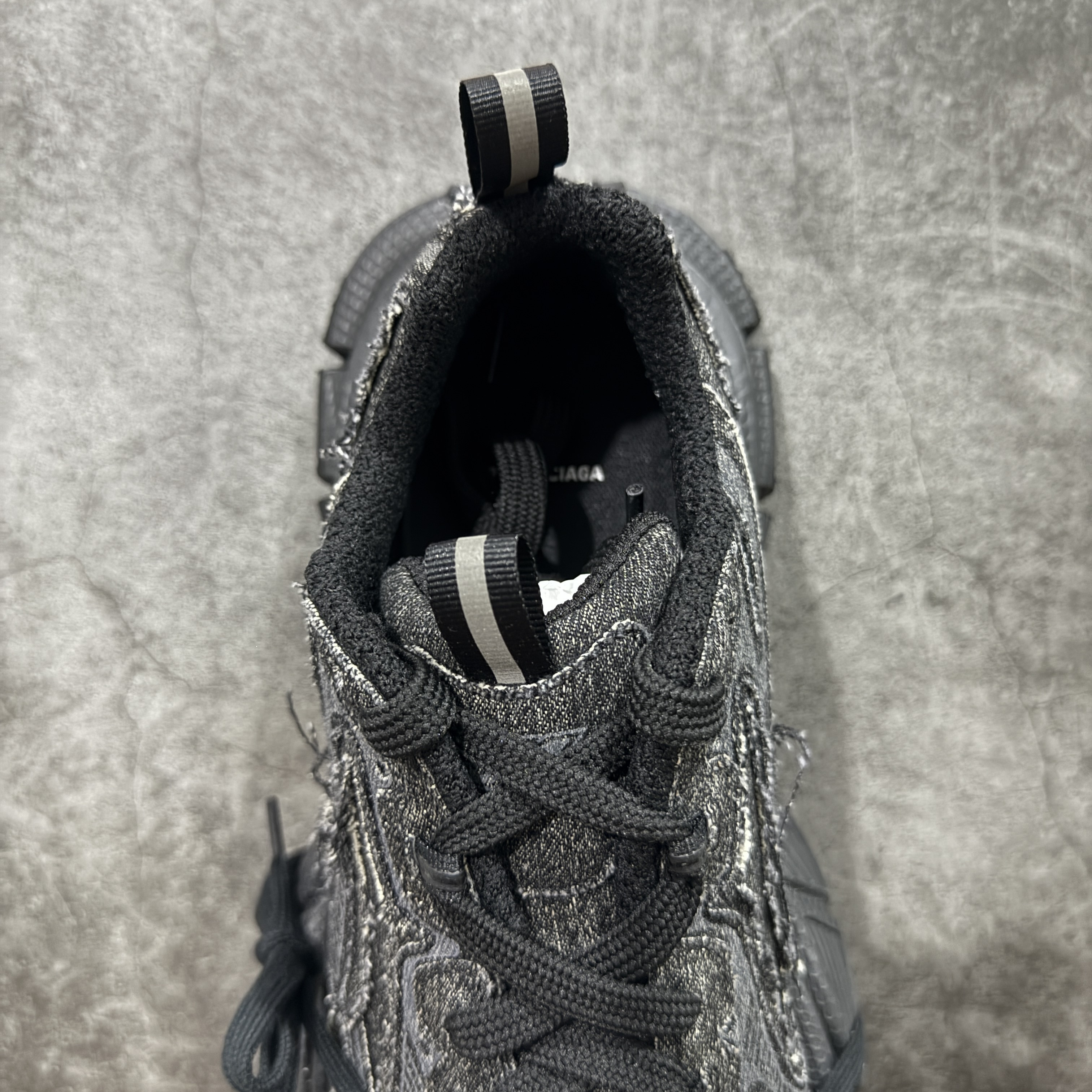 Balenciaga 巴黎世家 3XL链条挂锁 綁帶 网布 系带 做旧 低筒 老爹鞋 运动 复古板鞋 休闲鞋 男鞋 女鞋 黑色 丹宁牛仔 黑色 734734WTSAX1000