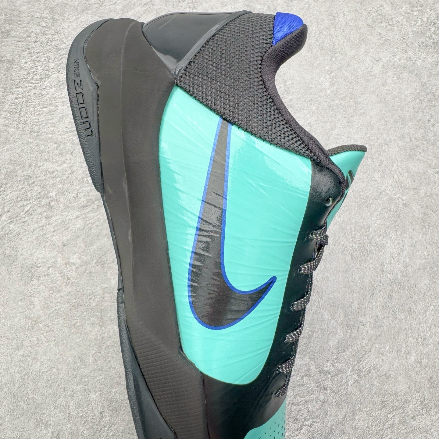 S2 Kobe5  科比 5  前掌气垫 后掌EVA 籃球鞋 球鞋 實戰鞋  真碳板  波鞋  黑绿 IH0274-300