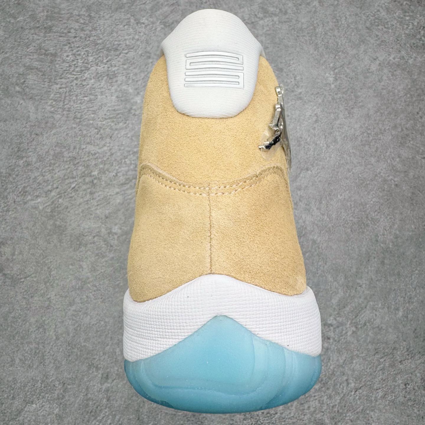  Jordan Air Jordan 11 Retro "H-TOWN"北美限定 高筒 碳板 全掌气垫 篮球鞋 球鞋 男鞋 女鞋 休闲鞋 波鞋B0 卡其 IO8960-707