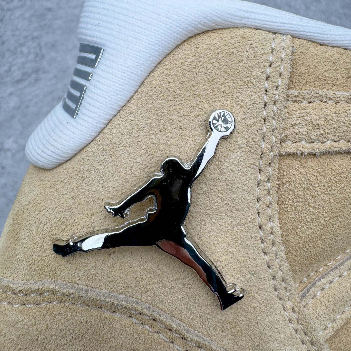  Jordan Air Jordan 11 Retro "H-TOWN"北美限定 高筒 碳板 全掌气垫 篮球鞋 球鞋 男鞋 女鞋 休闲鞋 波鞋B0 卡其 IO8960-707