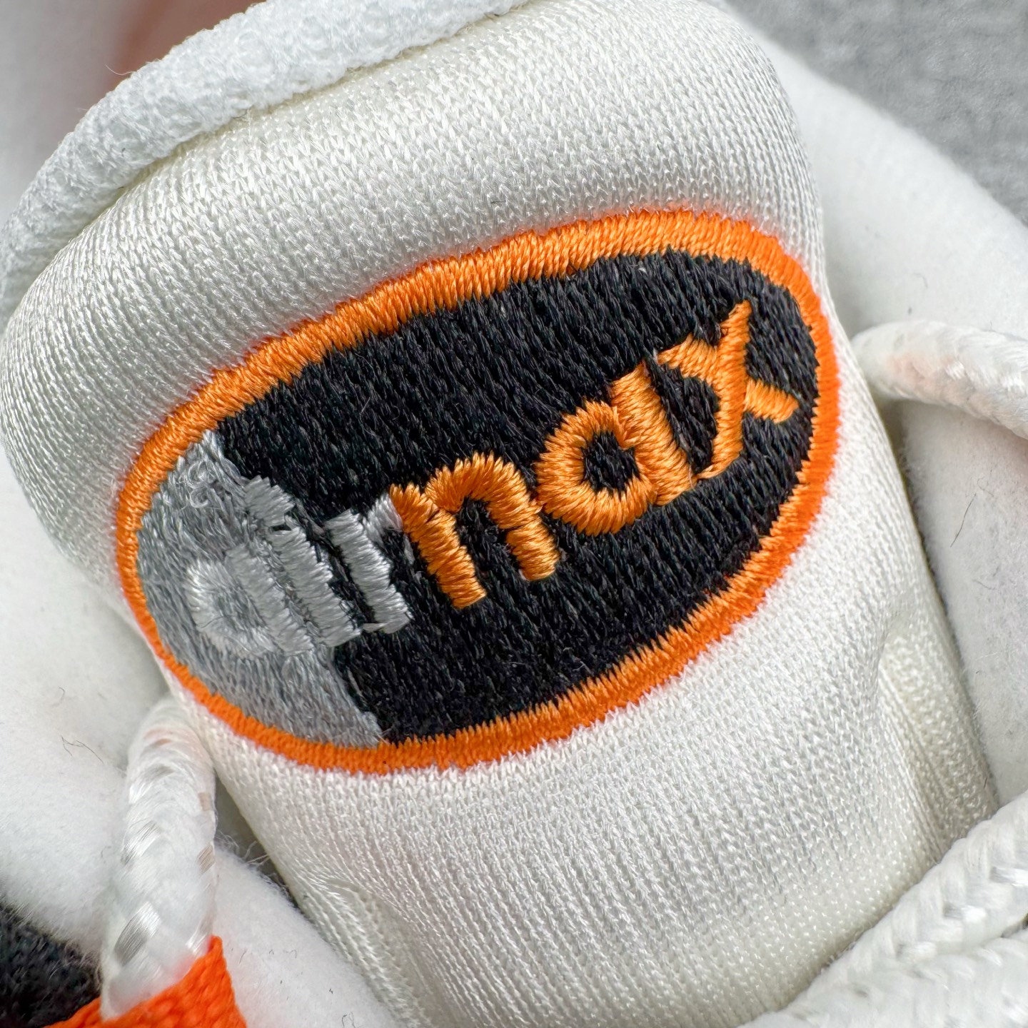 升级最终版 Corteiz Nike Air Max 95  低筒 网布防滑 运动鞋 休闲鞋 球鞋 男鞋 波鞋 灰橙 HM4740-005