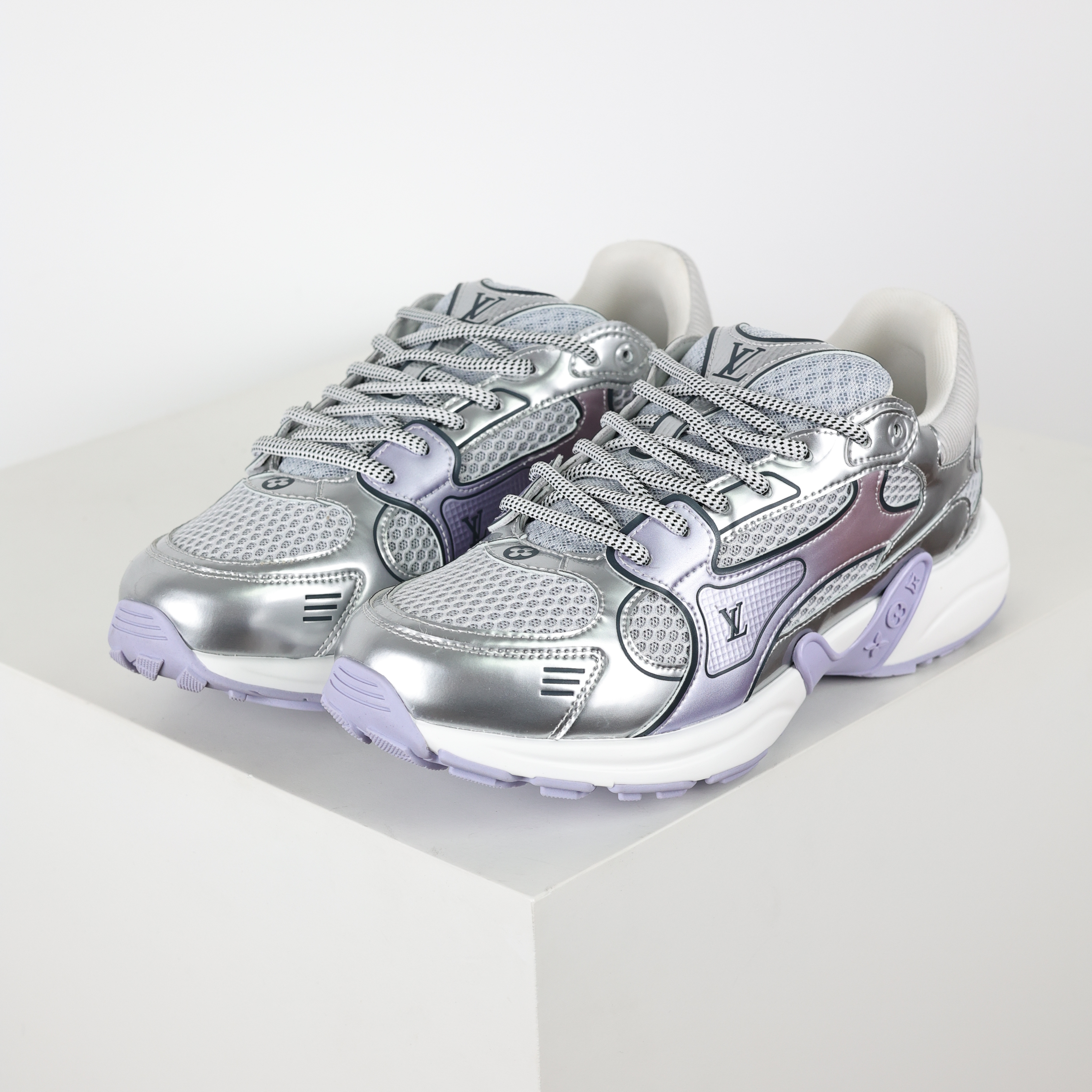 LOUIS VUITTON Olympia LV 路易威登 低筒 圆头 休闲鞋 板鞋 运动鞋 男鞋 女鞋 波鞋C0  紫色 1AHOM0