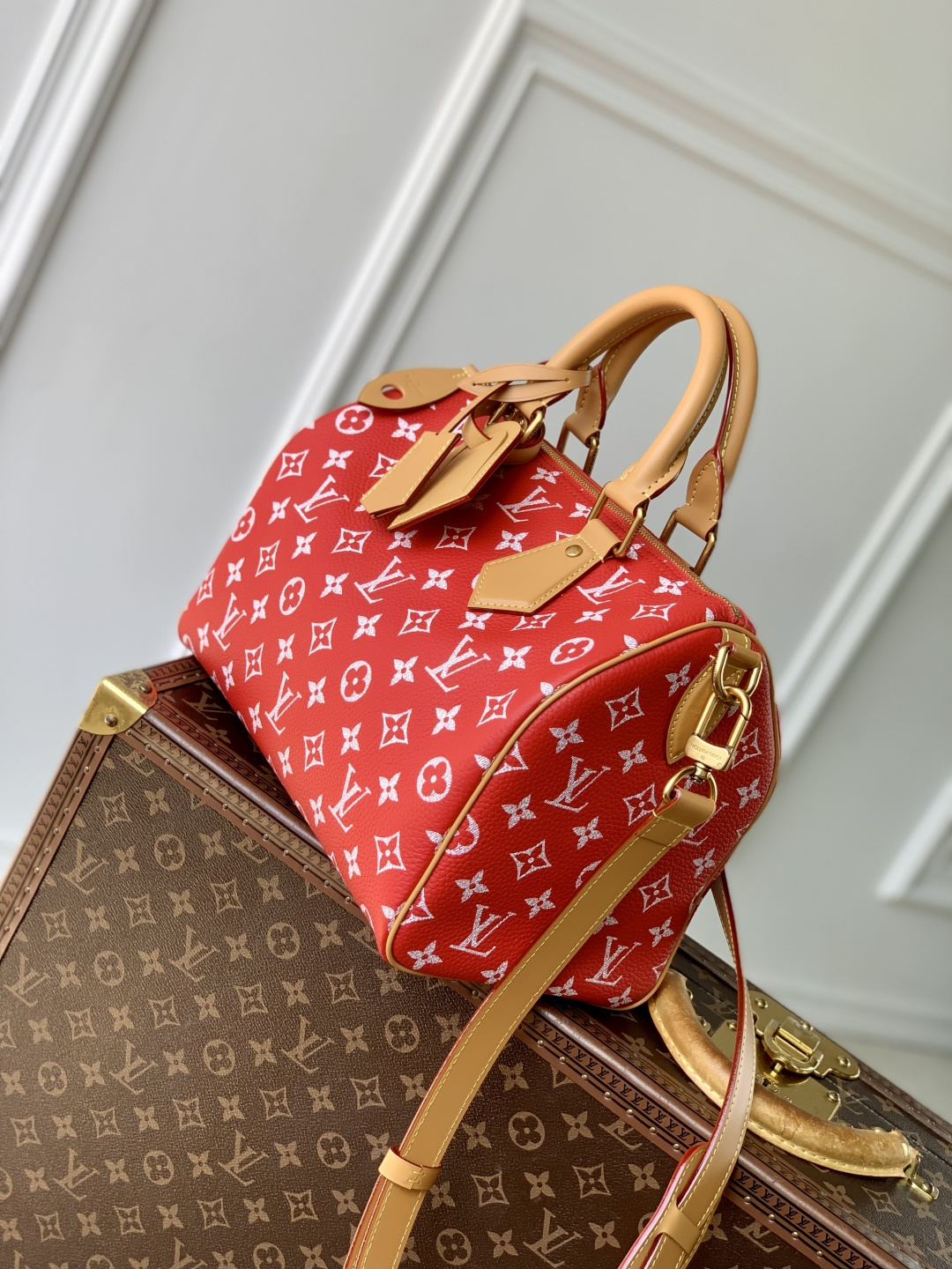 LOUIS VUITTON 路易威登 LV Speedy P9 30 可拆卸肩带 LV牛皮革 斜挎包 单肩包 双肩包 水桶 手提包  红色