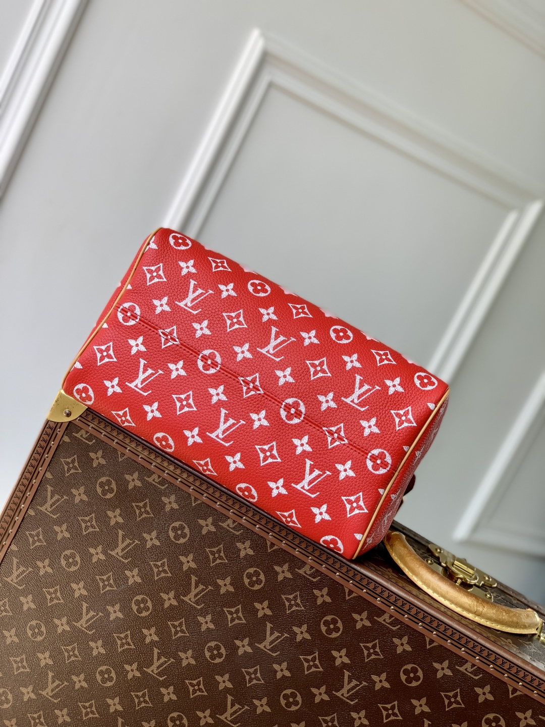 LOUIS VUITTON 路易威登 LV Speedy P9 30 可拆卸肩带 LV牛皮革 斜挎包 单肩包 双肩包 水桶 手提包  红色