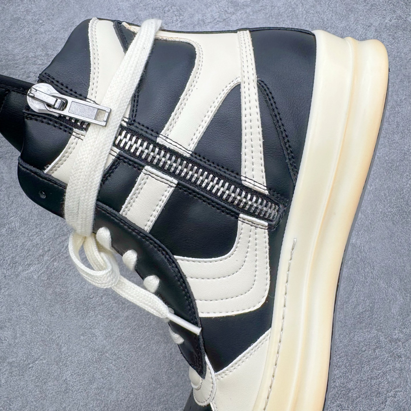 生胶底 RICK OWENS DRKSHDW RO 圆头 高筒  板鞋 休闲鞋 波鞋 男鞋 女鞋 拉链 帆布 黑白