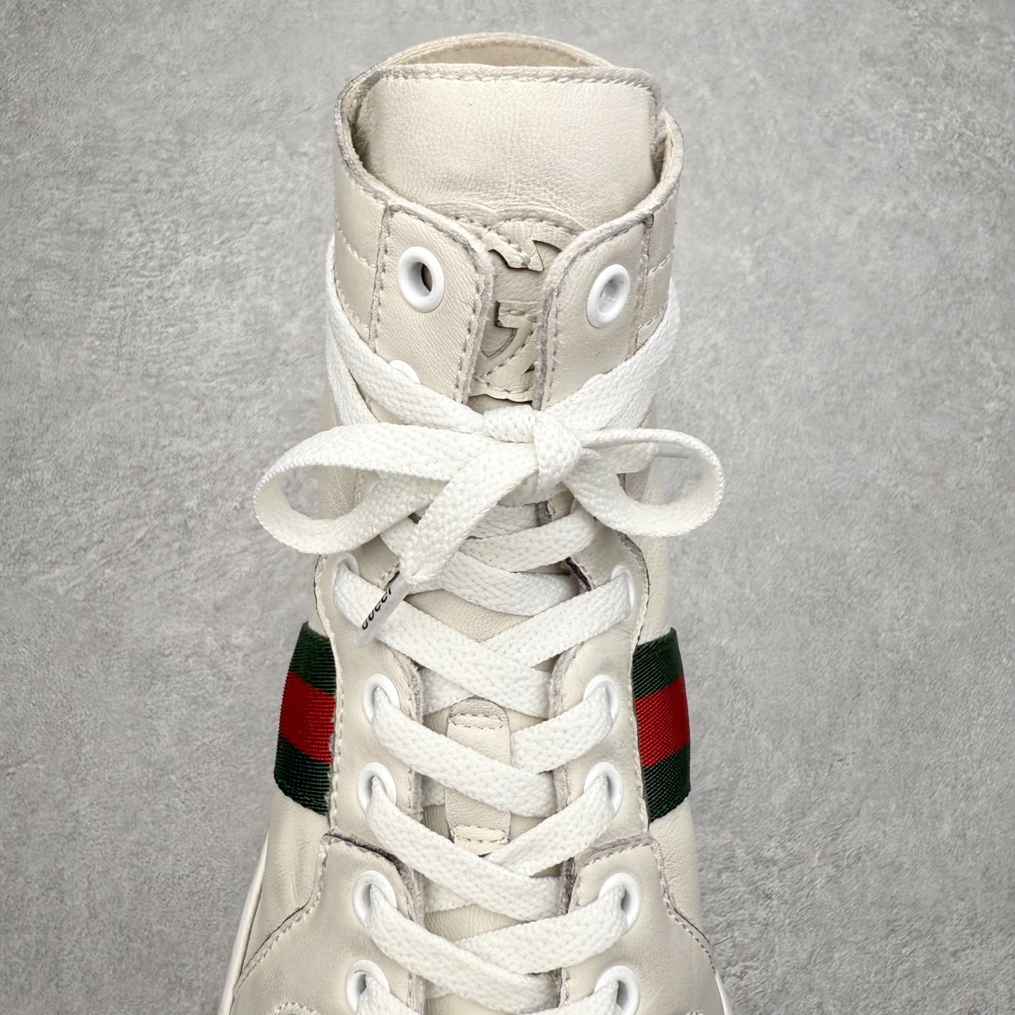 GUCCI古驰 高筒 牛皮 皮革 复古 圆头抽绳  生活休闲鞋 男款 女款  白色 221825 ADFX0 9060