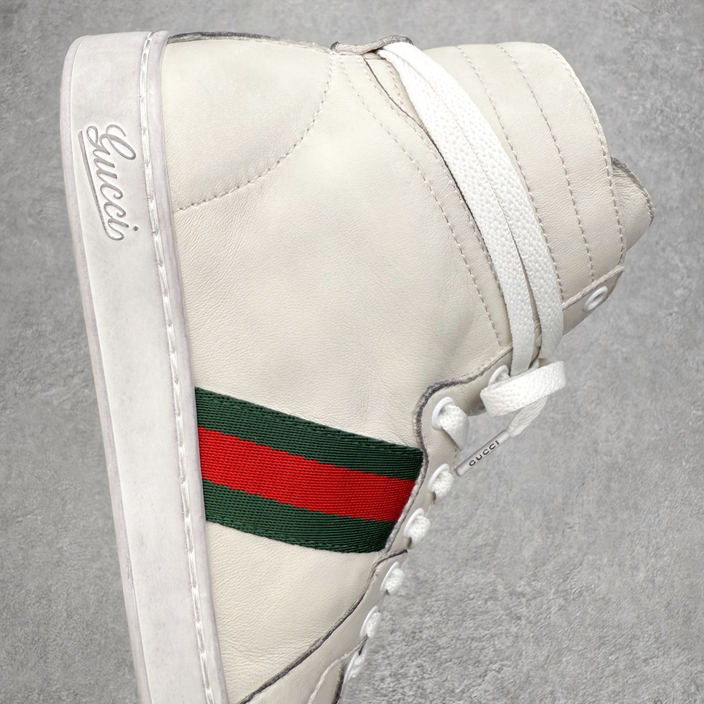 GUCCI古驰 高筒 牛皮 皮革 复古 圆头抽绳  生活休闲鞋 男款 女款  白色 221825 ADFX0 9060