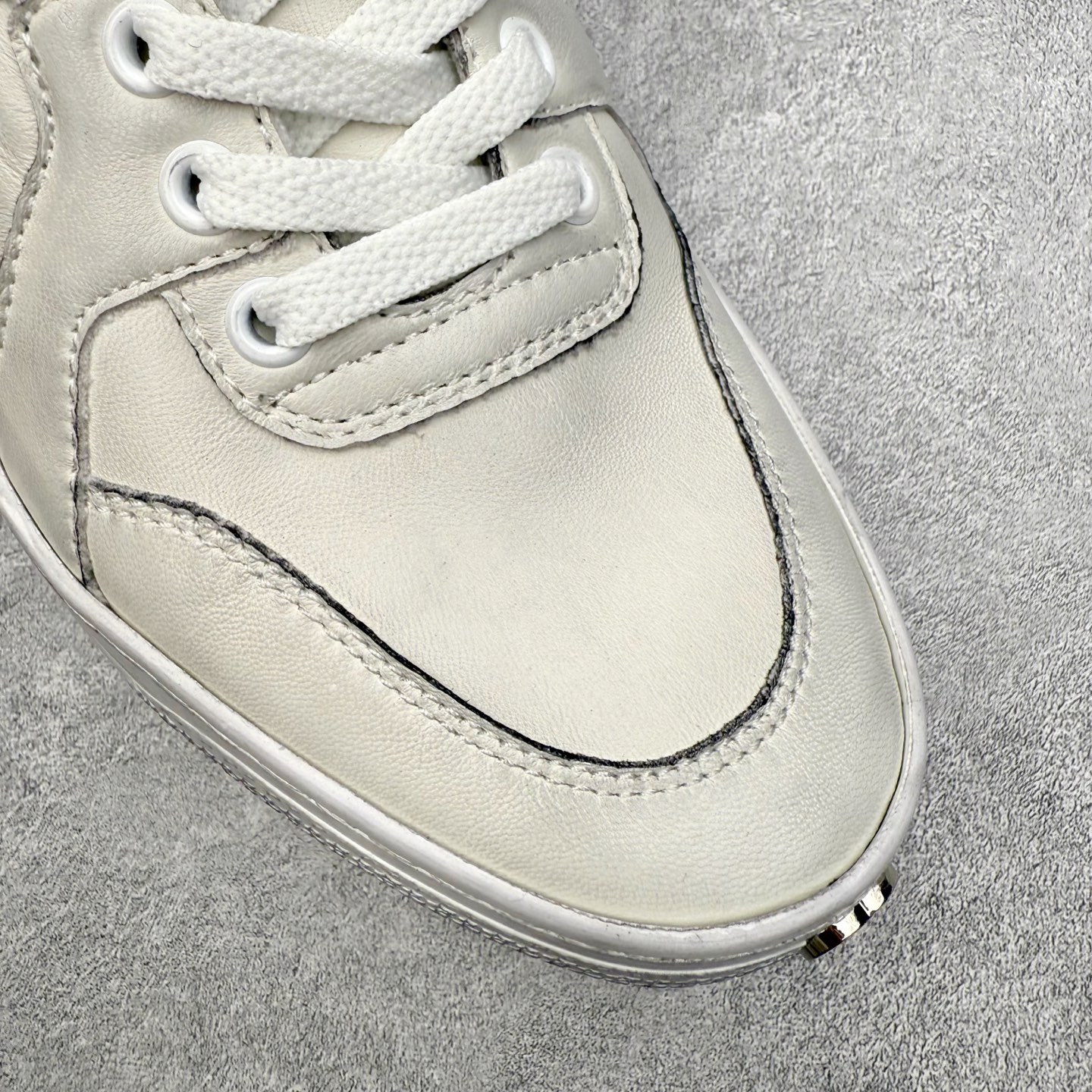 GUCCI古驰 高筒 牛皮 皮革 复古 圆头抽绳  生活休闲鞋 男款 女款  白色 221825 ADFX0 9060