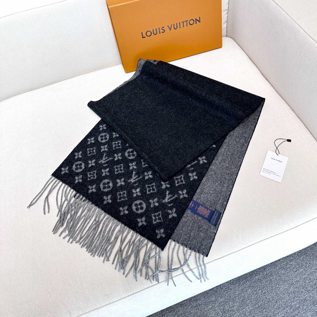  Louis Vuitton LV 围巾 满印 保暖 羊绒  棕色 黑色  30*180cm
