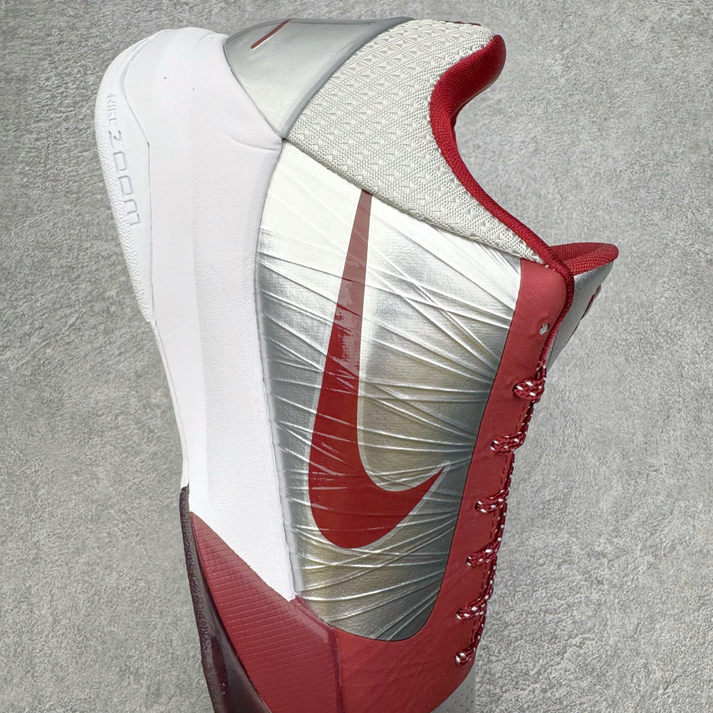 S2 Kobe5  科比 5  前掌气垫 后掌EVA 籃球鞋 球鞋 實戰鞋  真碳板  波鞋  高中母校 银红 IM0557-001