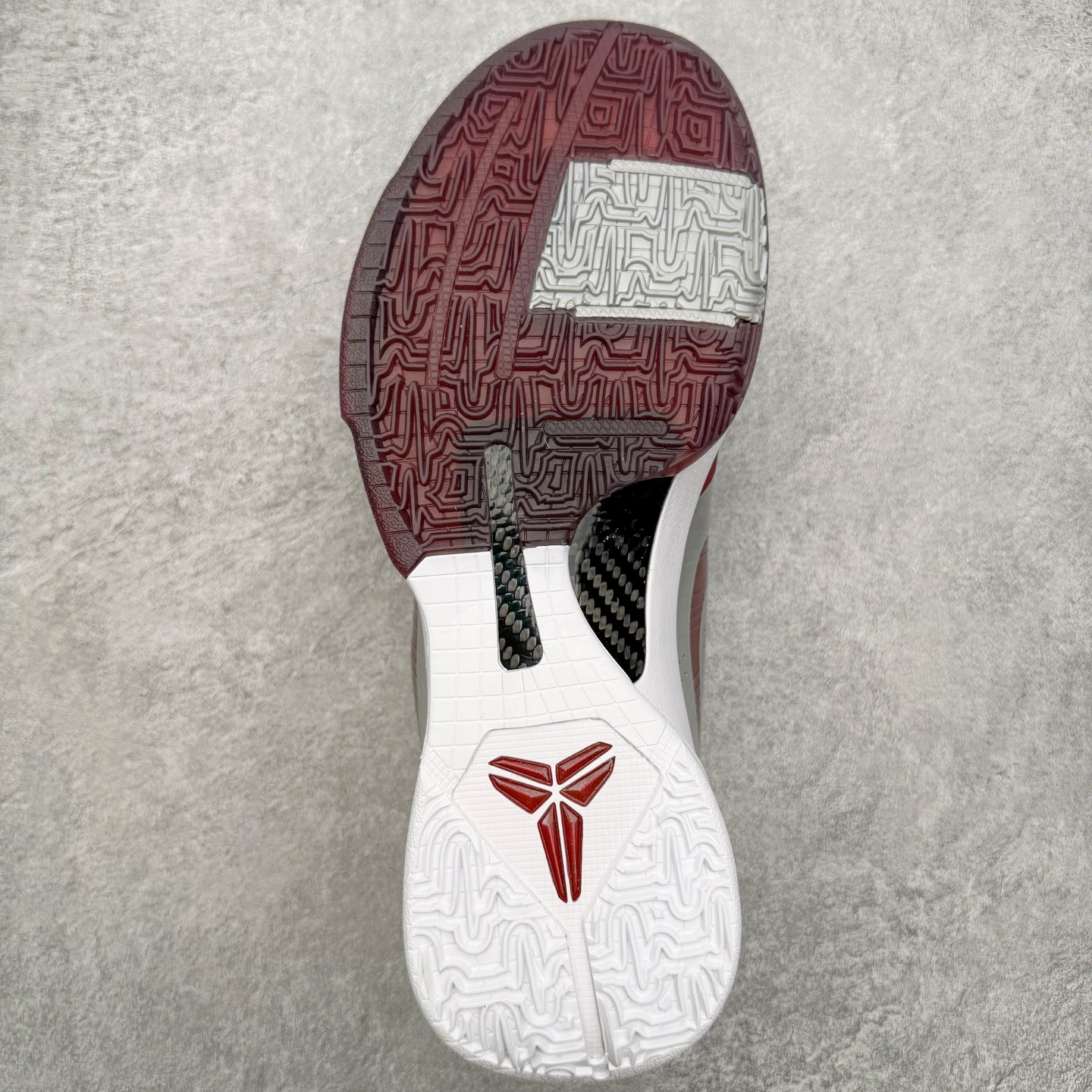 S2 Kobe5  科比 5  前掌气垫 后掌EVA 籃球鞋 球鞋 實戰鞋  真碳板  波鞋  高中母校 银红 IM0557-001