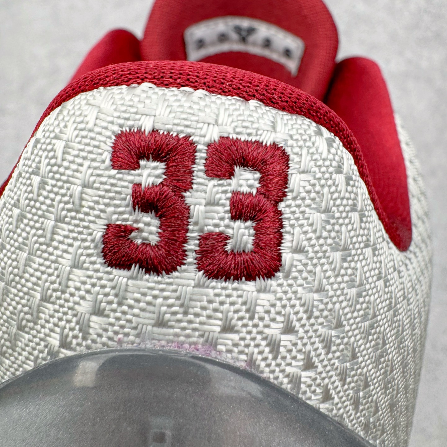 S2 Kobe5  科比 5  前掌气垫 后掌EVA 籃球鞋 球鞋 實戰鞋  真碳板  波鞋  高中母校 银红 IM0557-001