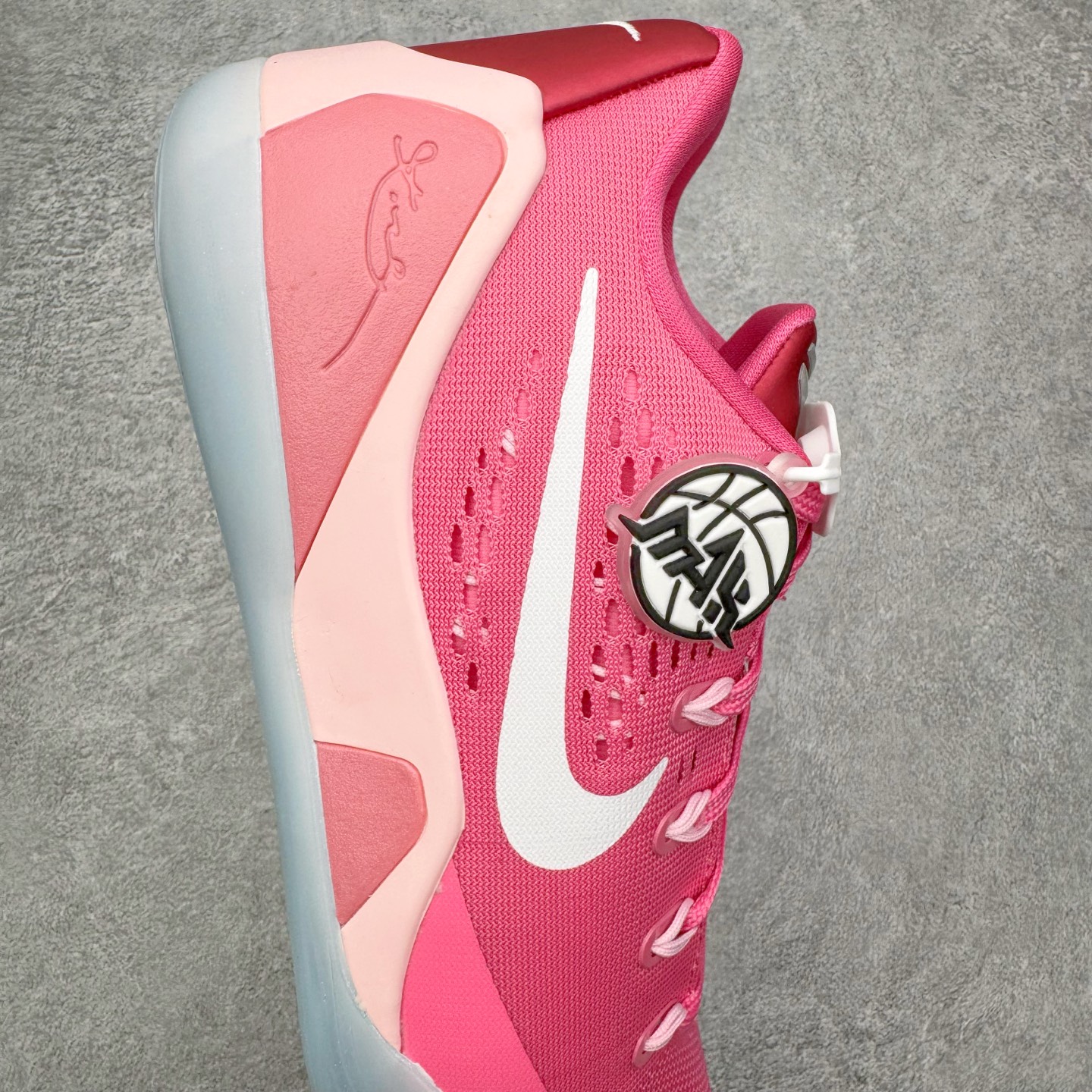 灭世MAX KOBE 9  EM Think Pink PE 科比9 低筒 篮球鞋 实战鞋 球鞋 男鞋 波鞋 粉色乳腺癌 HQ4995-600