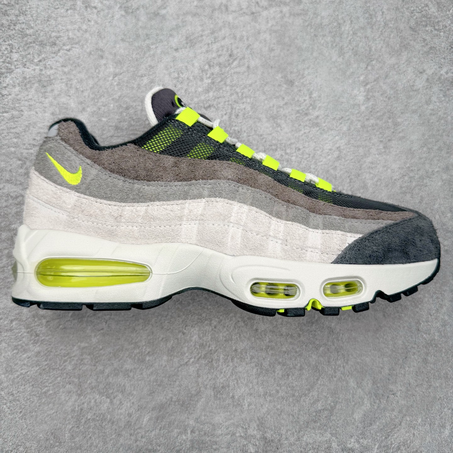 升级最终版 Corteiz Nike Air Max 95  低筒 网布防滑 运动鞋 休闲鞋 球鞋 男鞋 波鞋 灰绿 HM4738-001 