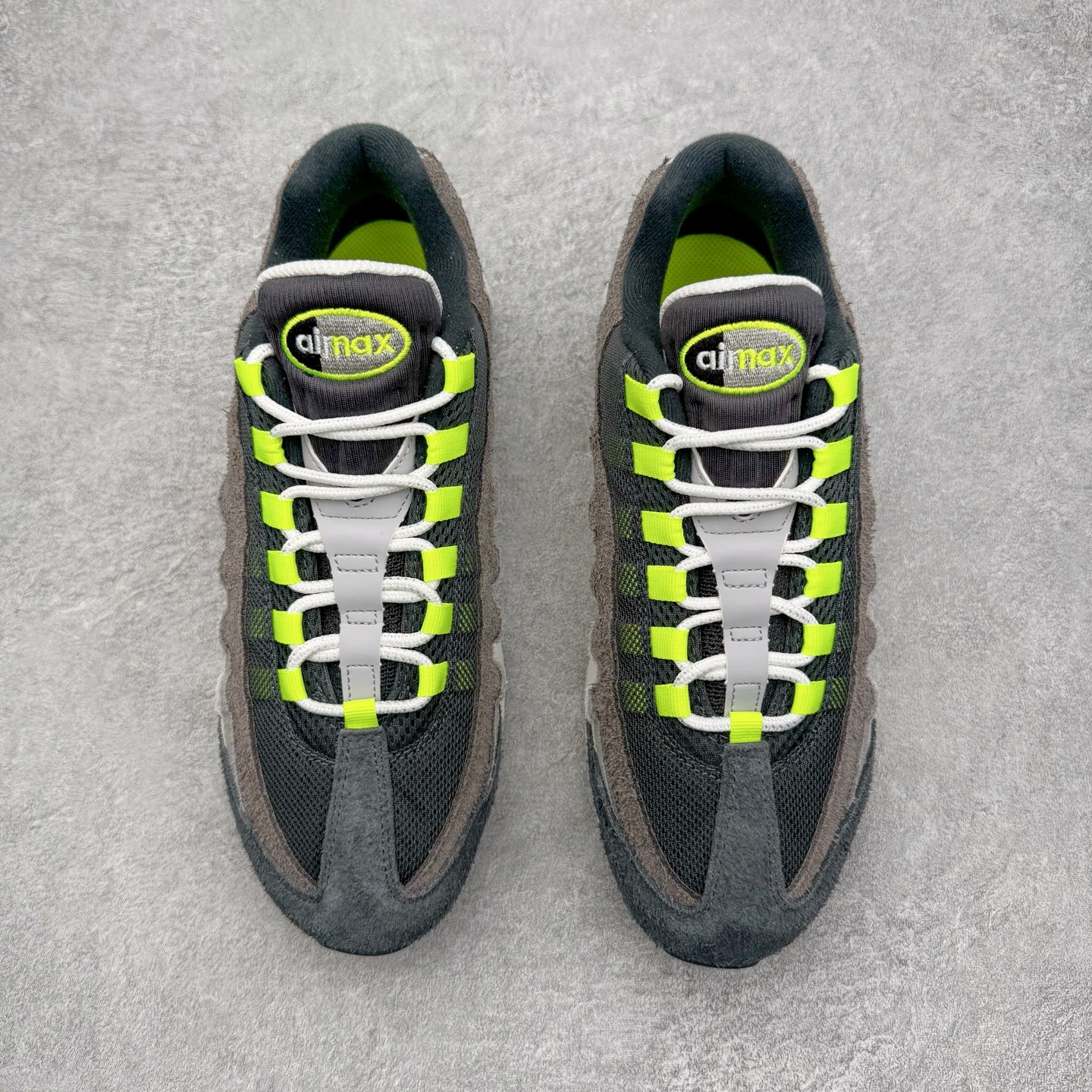 升级最终版 Corteiz Nike Air Max 95  低筒 网布防滑 运动鞋 休闲鞋 球鞋 男鞋 波鞋 灰绿 HM4738-001 