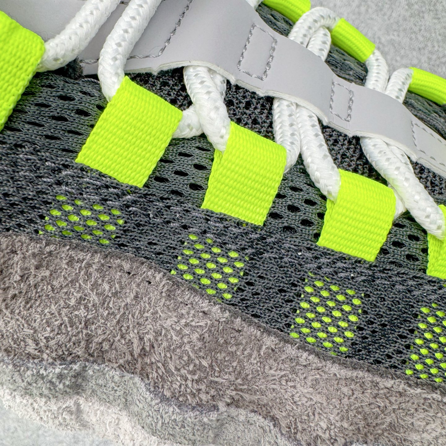 升级最终版 Corteiz Nike Air Max 95  低筒 网布防滑 运动鞋 休闲鞋 球鞋 男鞋 波鞋 灰绿 HM4738-001 