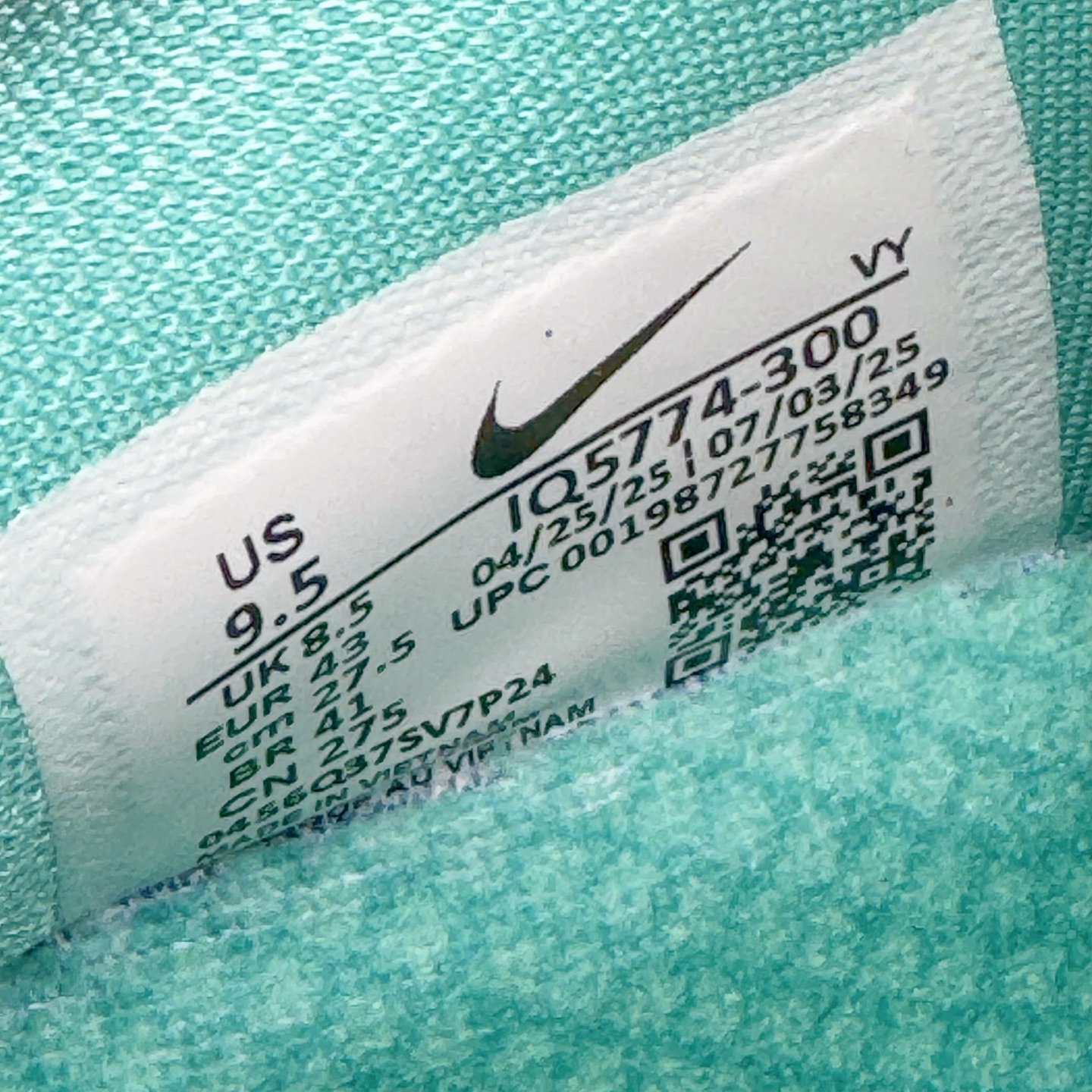 GX Kobe6  前掌Zoom Turbo 气垫 后掌EVA缓震 低筒 球鞋 籃球鞋 實戰鞋 真碳板 男鞋 波鞋 自由女神 IO5774-300