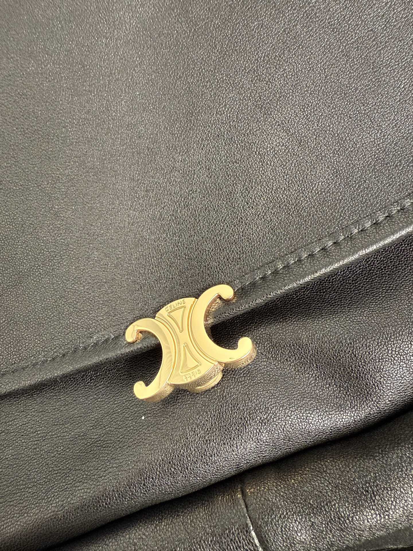 CELINE Triomphe  赛琳 托特包 手提包 单肩包 斜挎包 黑色 124142T88-38NO