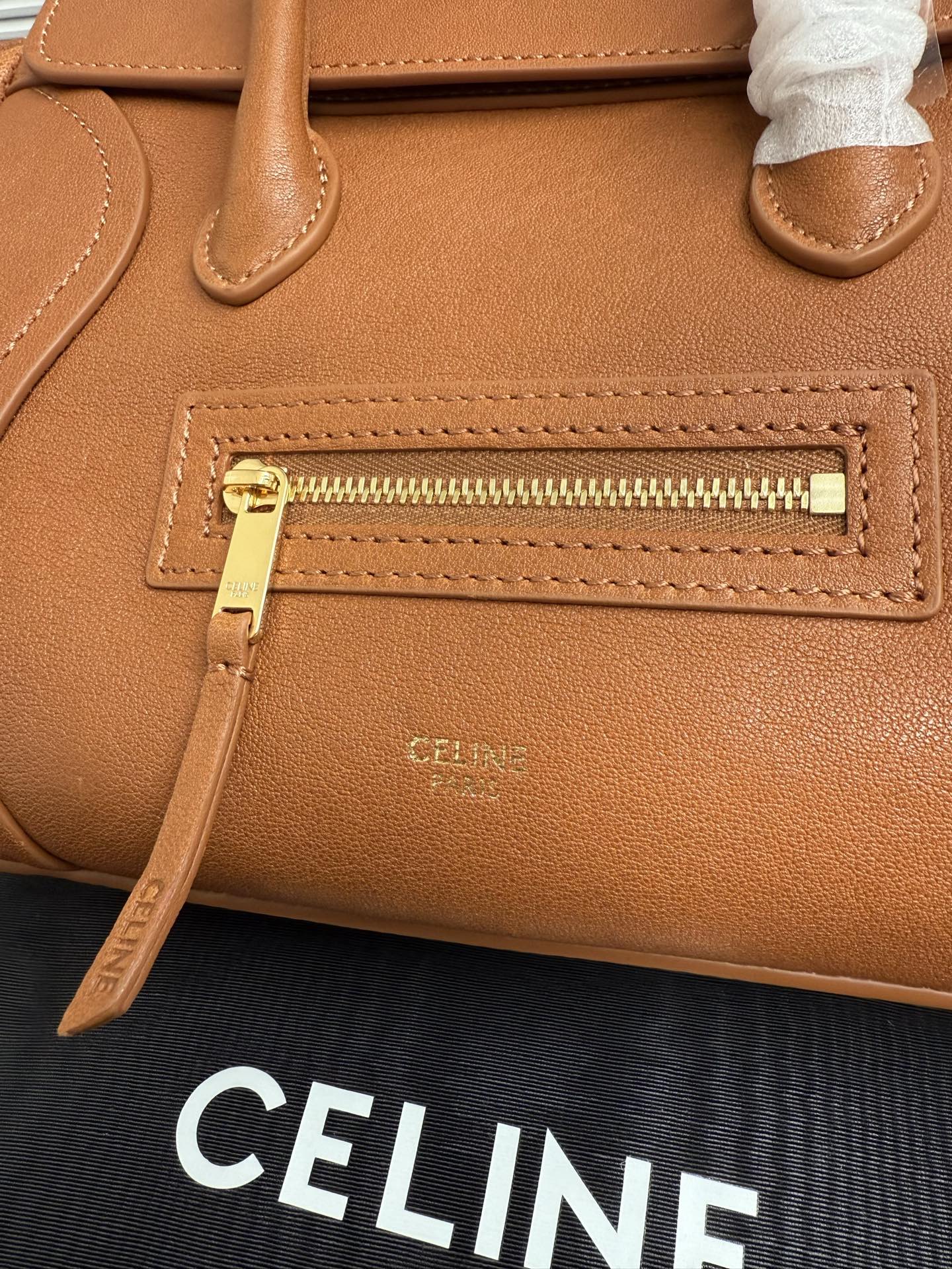 CELINE Luggage 赛琳 托特包 手提包 单肩包 斜挎包 棕色 L100E3GW2