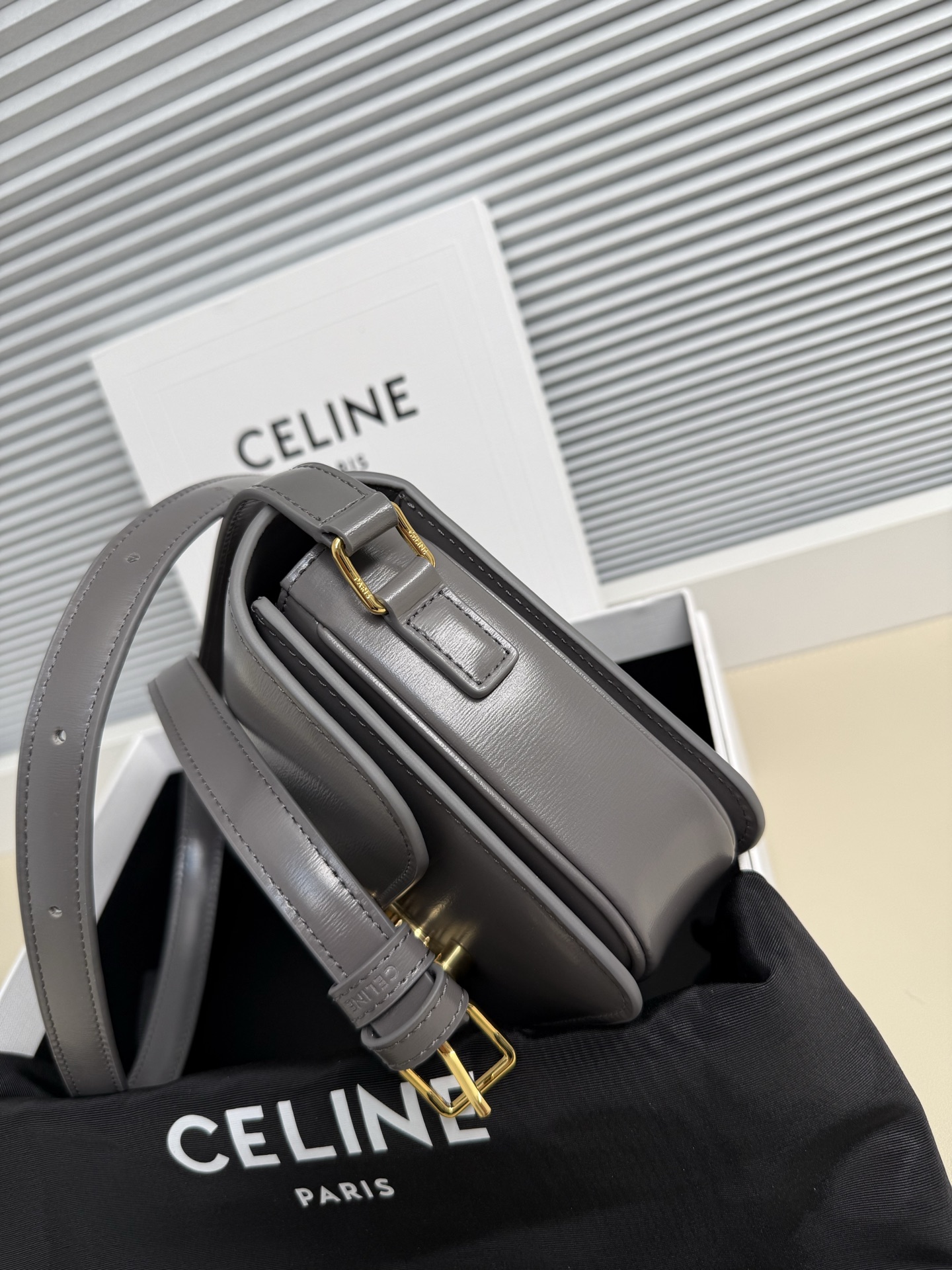 CELINE Luggage 赛琳 托特包 手提包 单肩包 斜挎包 灰色 188423BF4-10BL