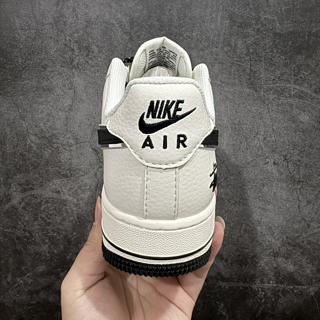 Stussy Air Force 1 Low  斯图西 低筒 空军一号 休闲鞋 板鞋 男鞋 女鞋  米黑英文银边 XZ3328-506
