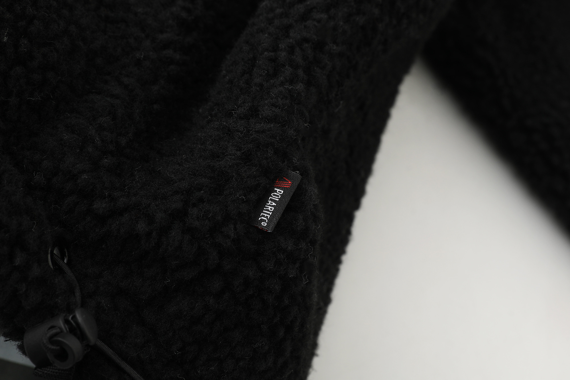 Supreme POLARTEC 联名款 FW25 WEEK8 Polartec Shearling Reversible Pullover 双面穿羊羔毛半拉链套头外套  凤搂 男女同款 黑色 绿色 粉色 树枝迷彩