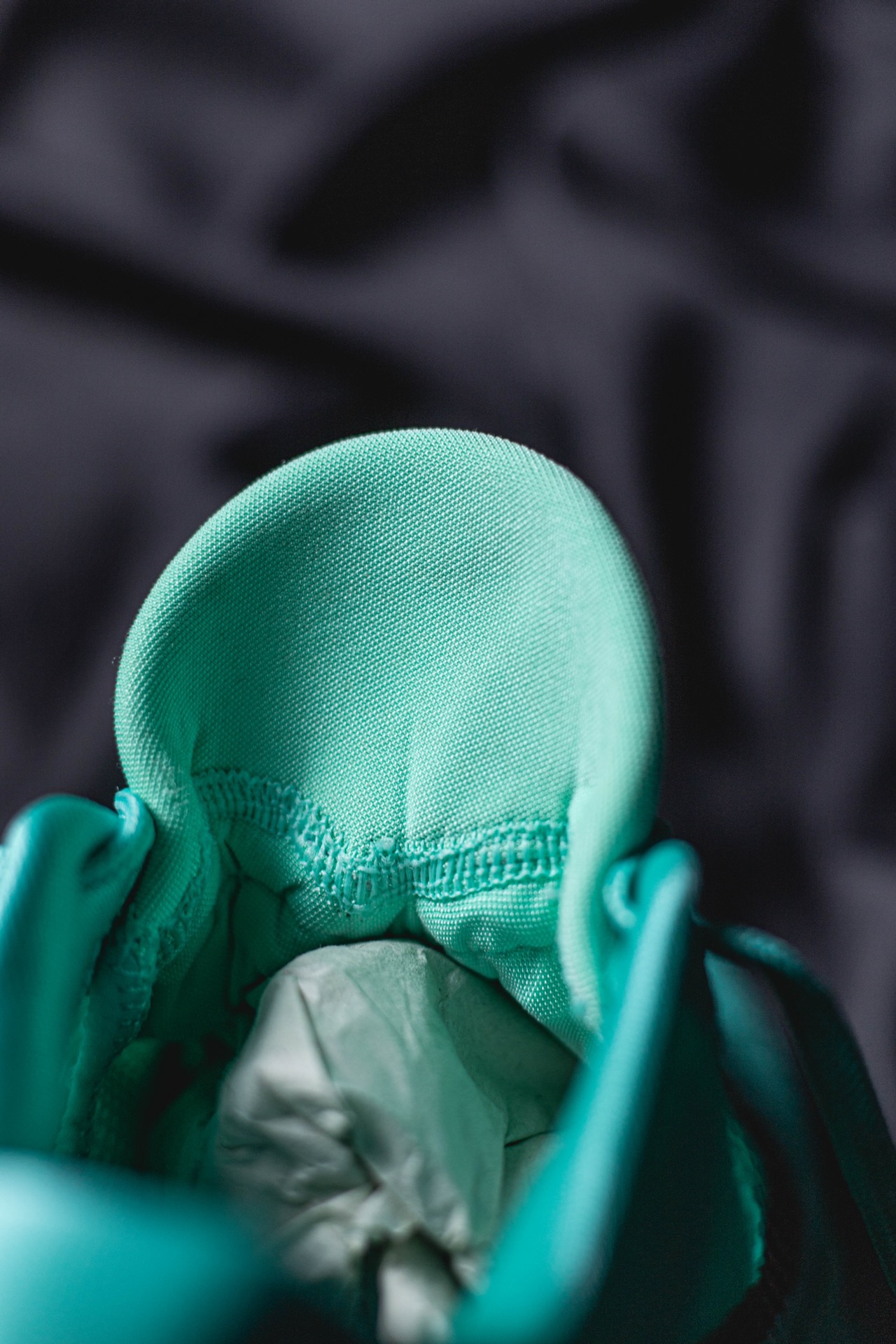 H12/KW  Jalen Brunson Kobe6  前掌Zoom Turbo 气垫 后掌EVA缓震 低筒 球鞋 籃球鞋 實戰鞋 真碳板 男鞋 波鞋 自由女神 IO5774-300