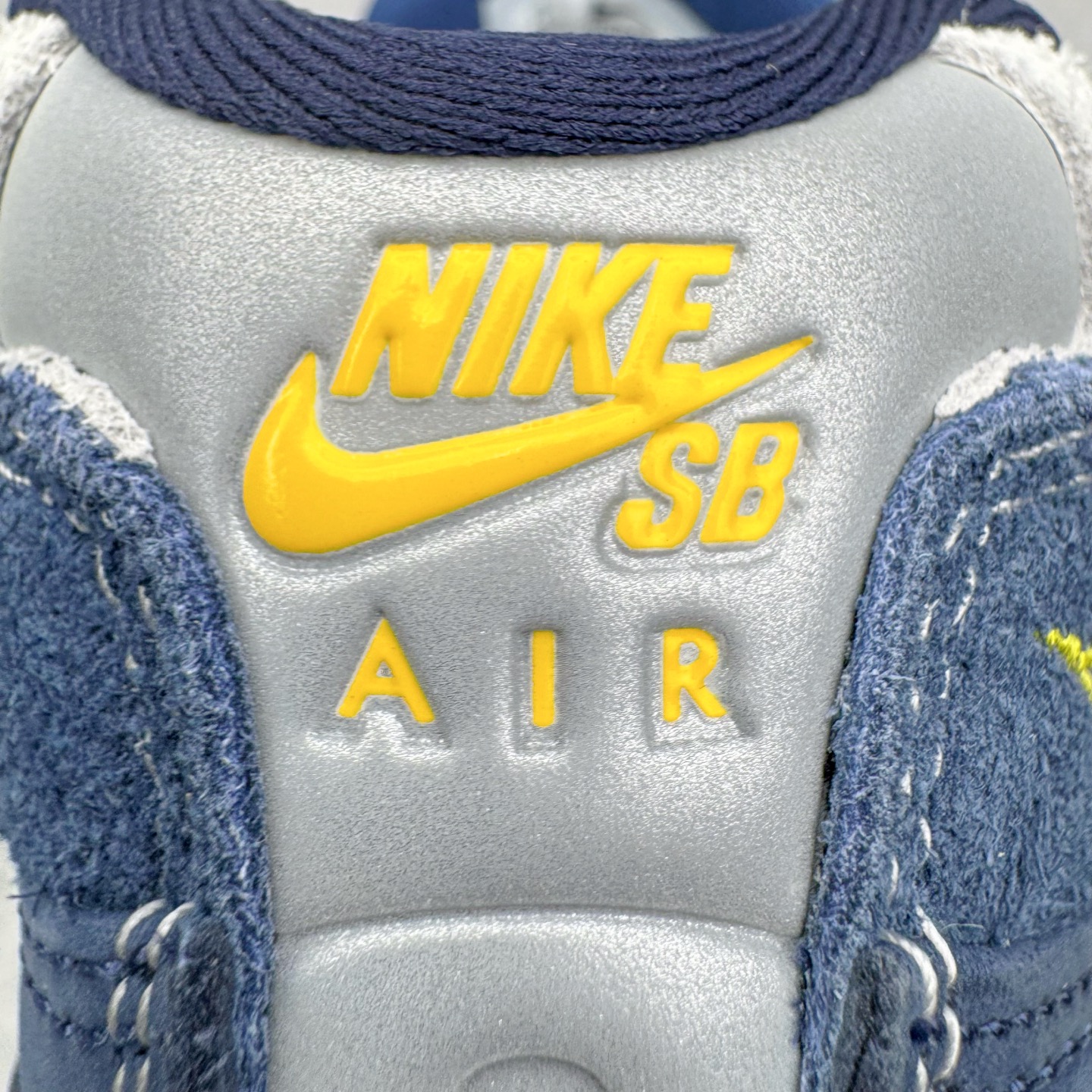升级最终版Eric Koston x  Nike Air Max 95 "Obsidian and Speed Yellow   低筒 网布防滑 运动鞋 休闲鞋 球鞋 男鞋 波鞋蓝白 HQ8492-400