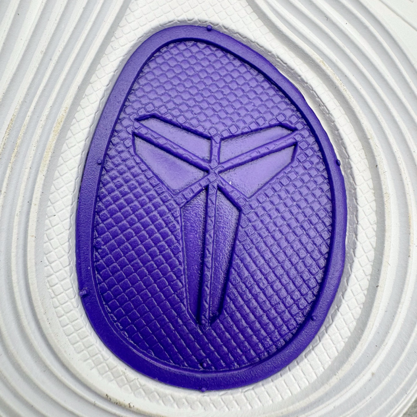 灭世MAX KOBE 9  EM  PE 科比9 低筒 篮球鞋 实战鞋 球鞋 男鞋 波鞋 白紫 IH1401-100