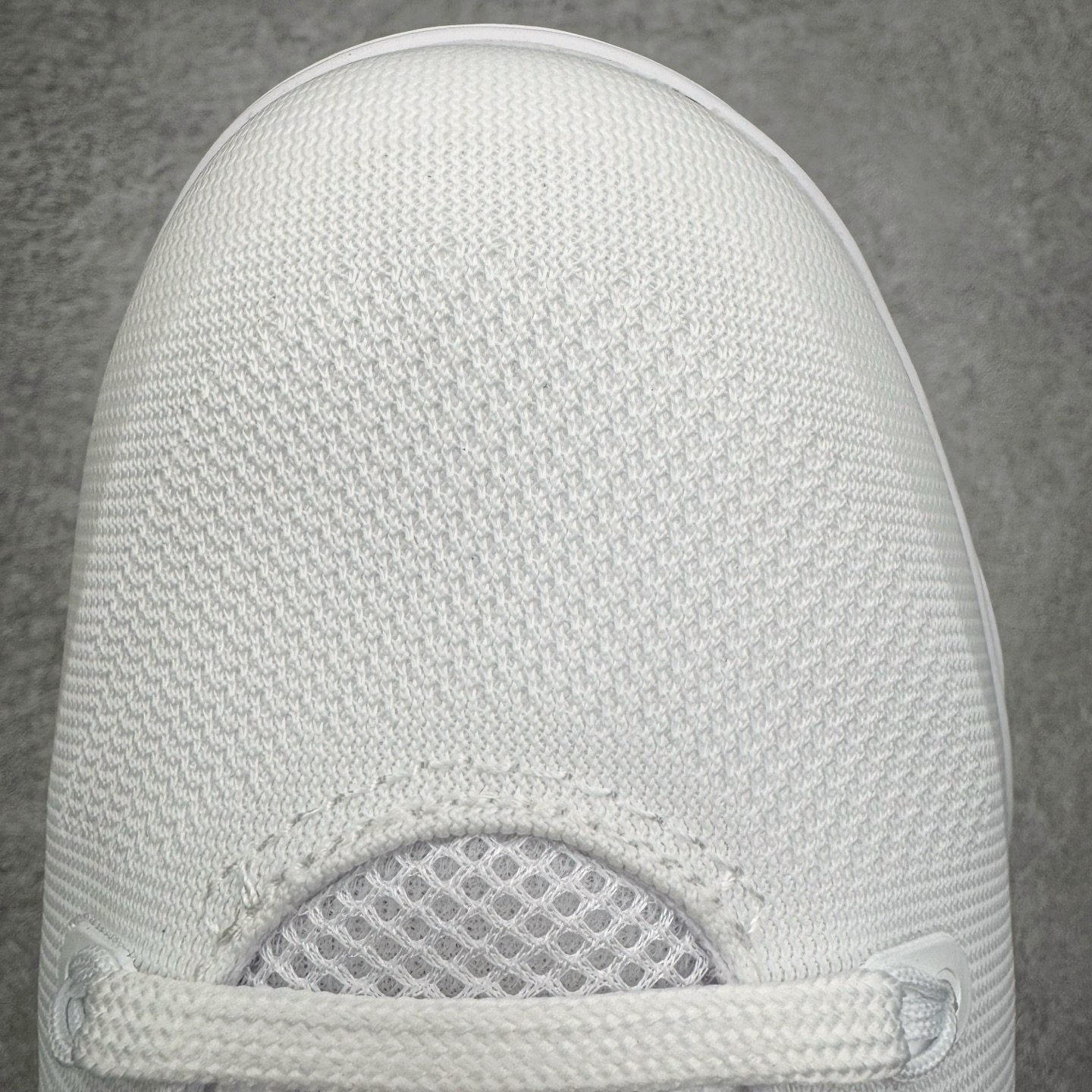 灭世MAX KOBE 9  EM  PE 科比9 低筒 篮球鞋 实战鞋 球鞋 男鞋 波鞋 白紫 IH1401-100